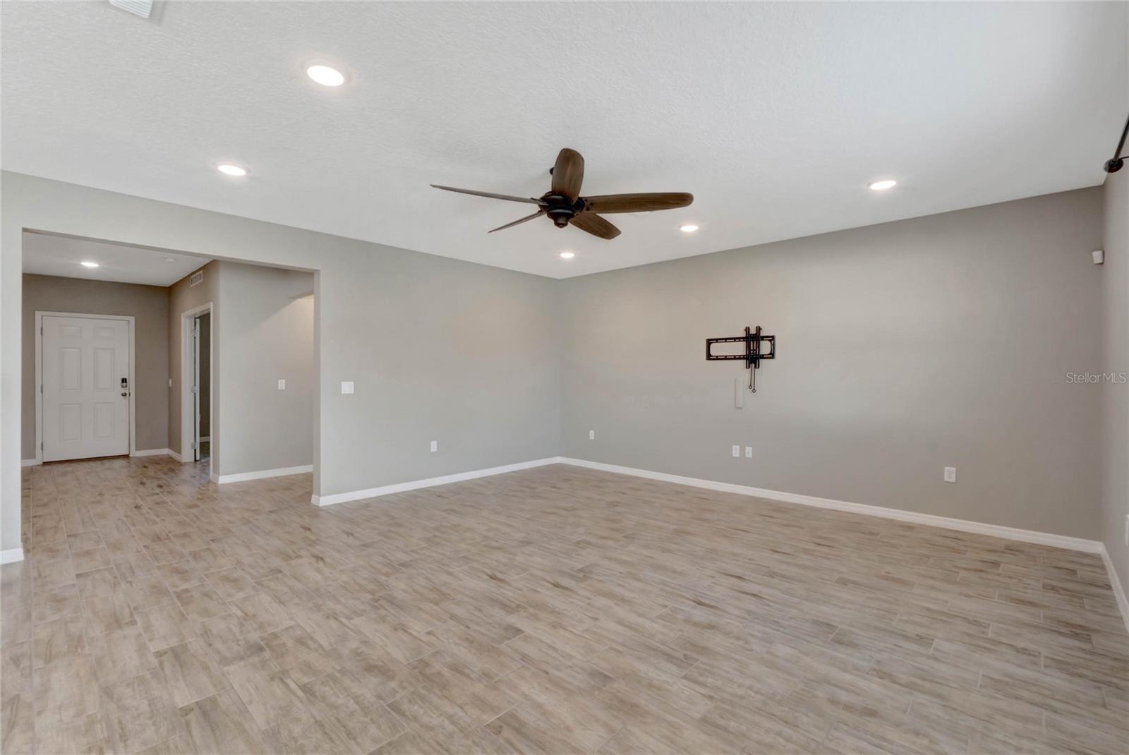 Image 6 of 36 For 1921 Bell Creek Loop