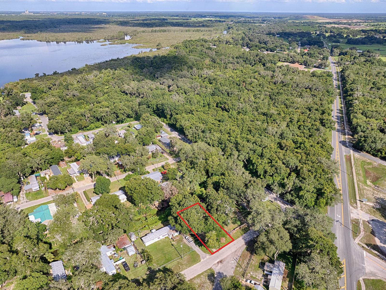 Image 4 of 38 For 853 Cr 484  