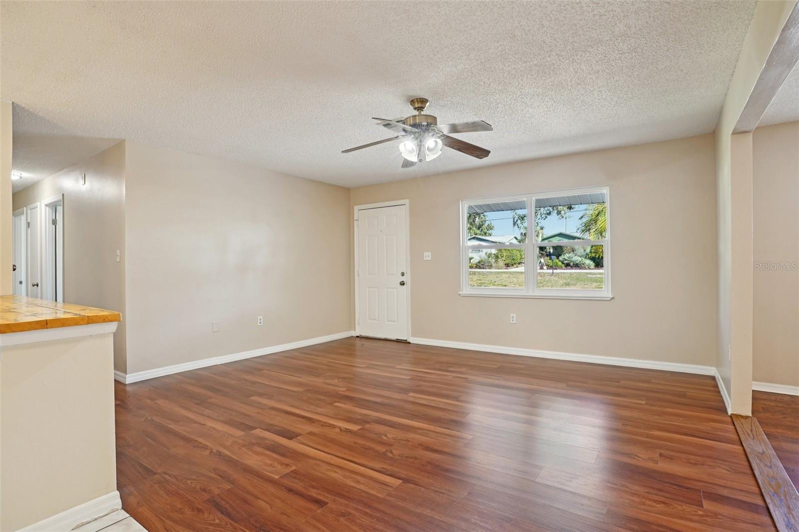 Image 6 of 41 For 501 Dora Avenue