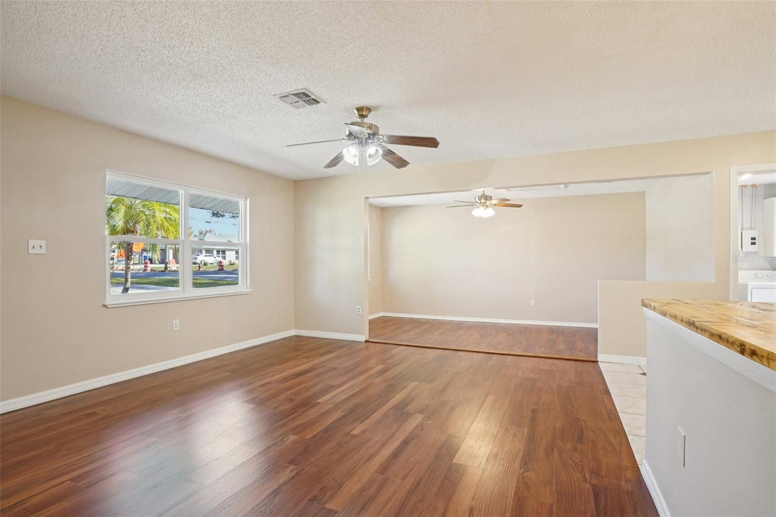 Image 7 of 41 For 501 Dora Avenue