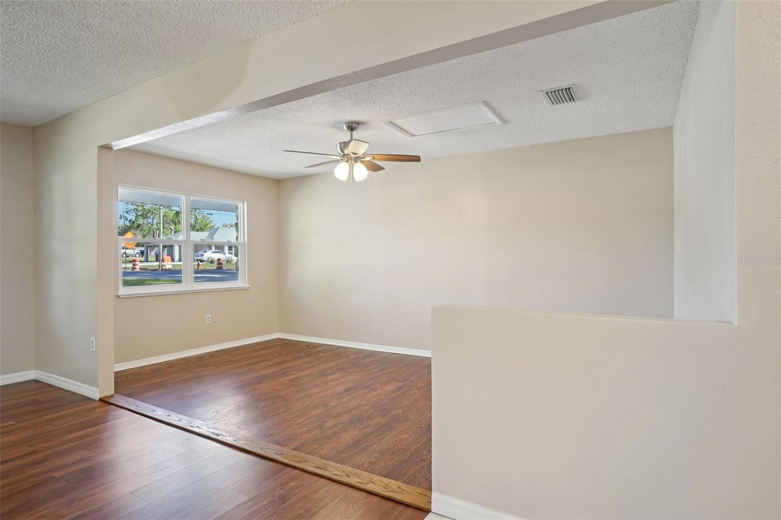 Image 8 of 41 For 501 Dora Avenue