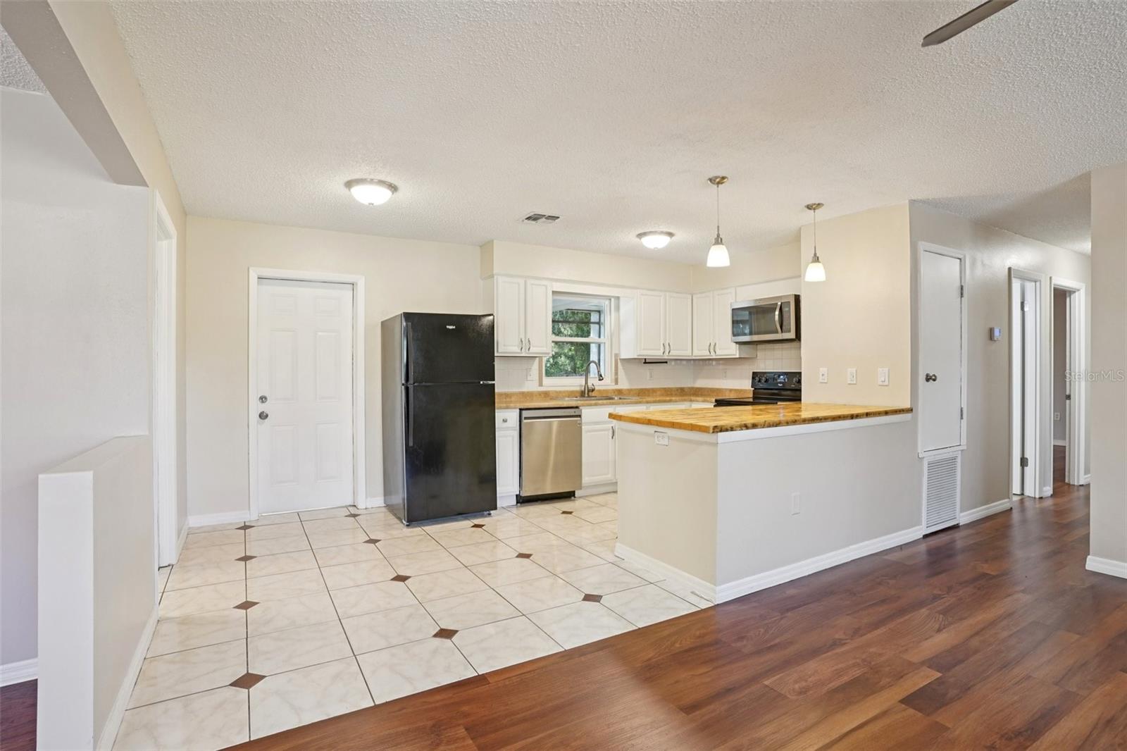 Image 9 of 41 For 501 Dora Avenue