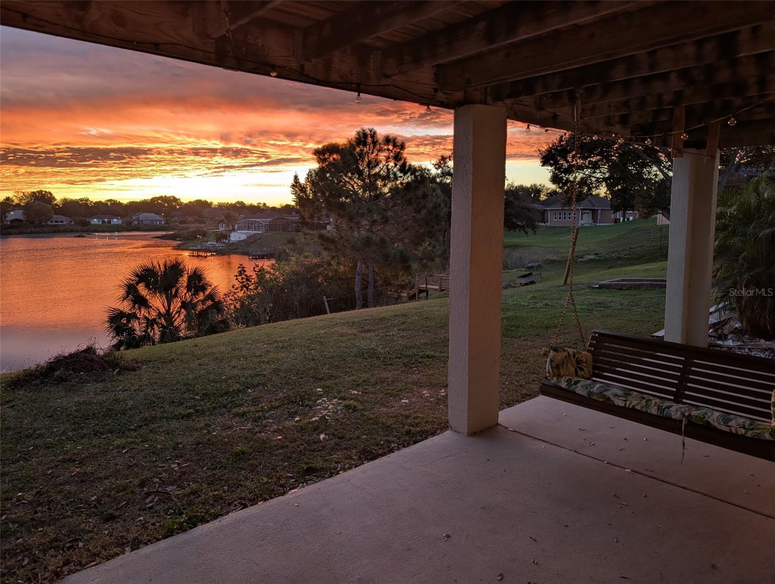 Image 43 of 55 For 10507 Mira Lago Lane