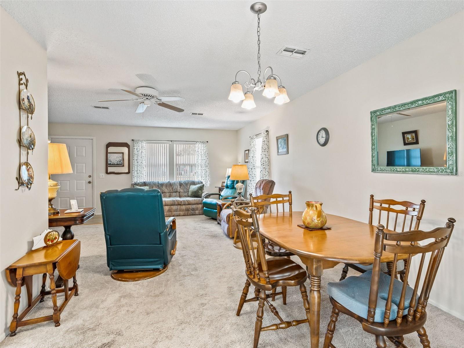 Image 17 of 59 For 45 Aberdeen  