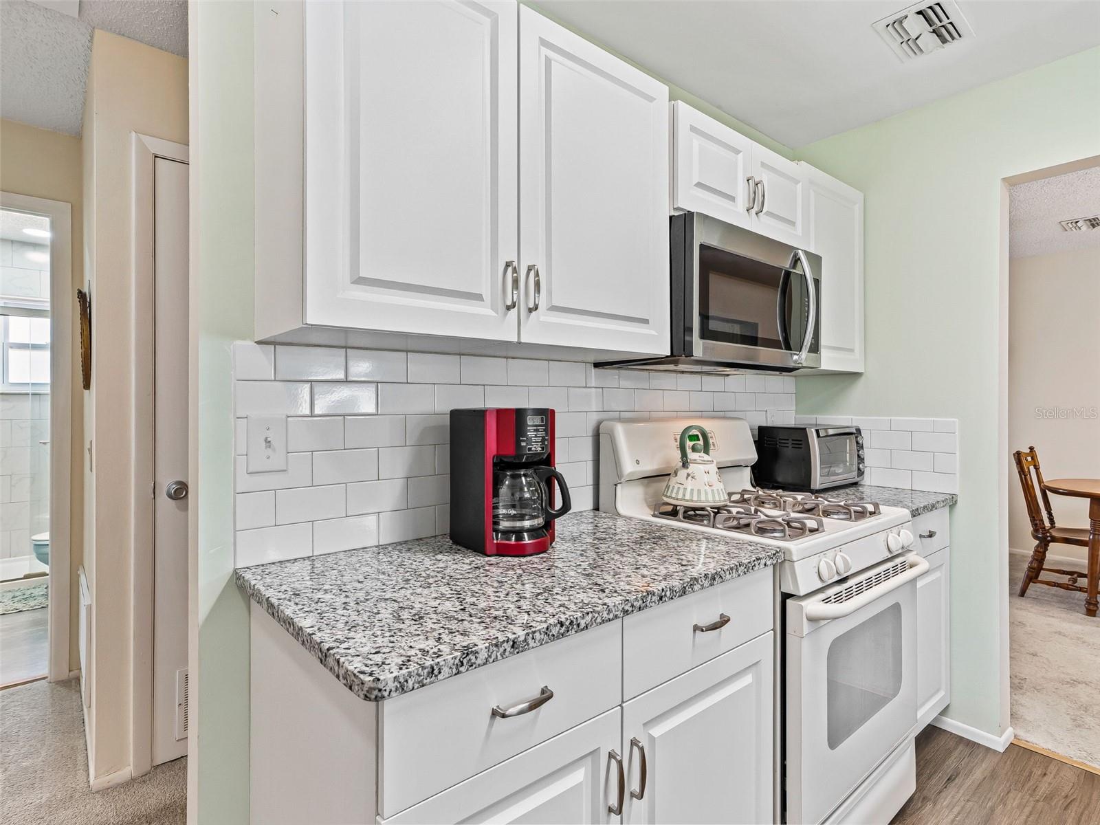 Image 22 of 59 For 45 Aberdeen  