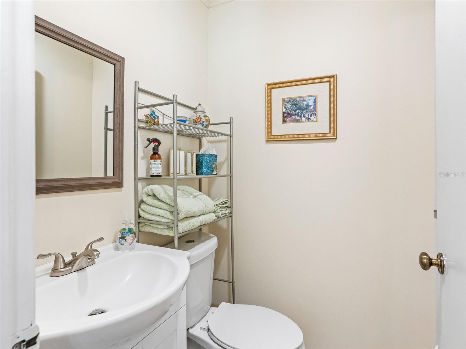 Image 26 of 59 For 45 Aberdeen  