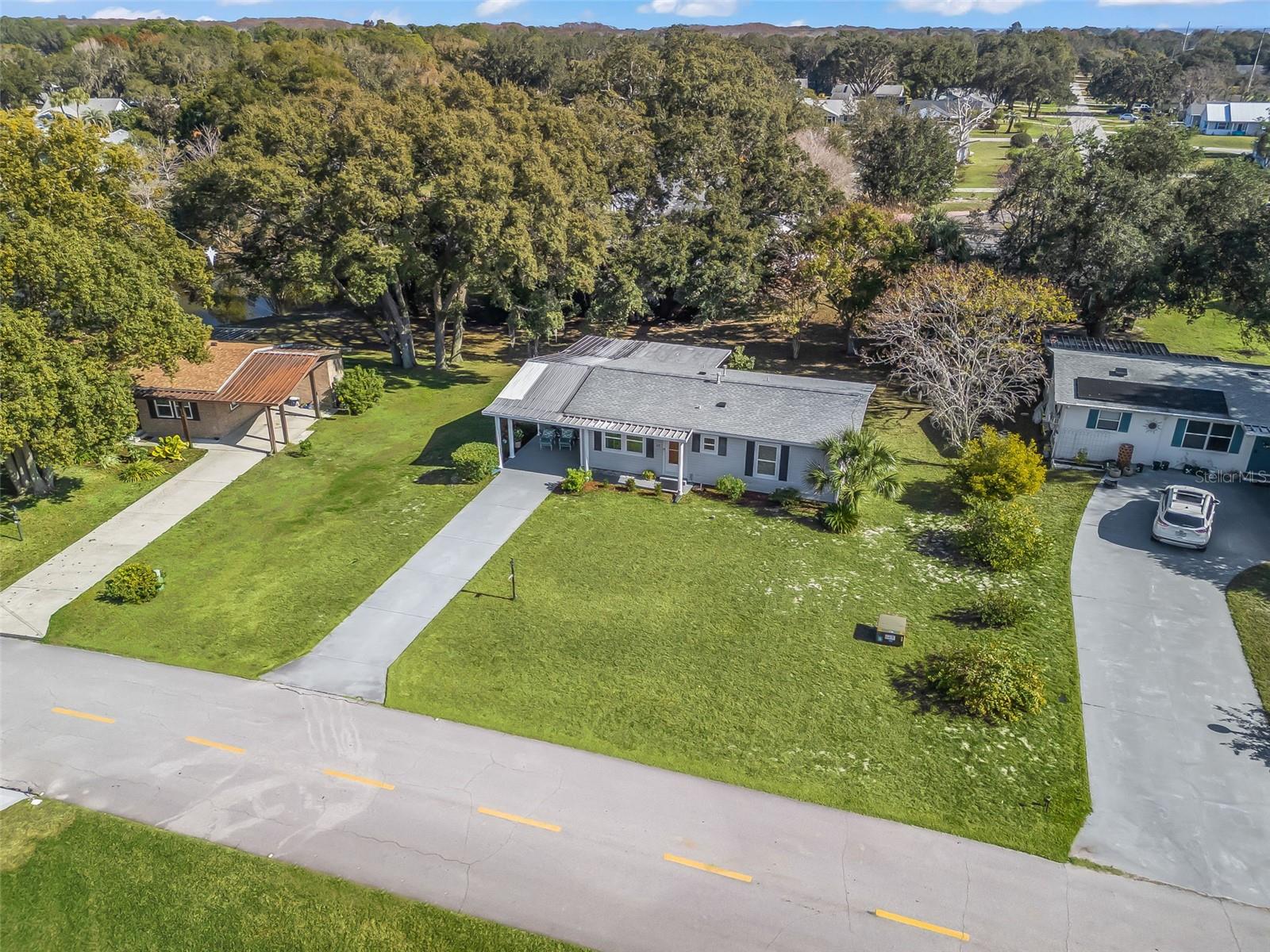 Image 3 of 59 For 45 Aberdeen  