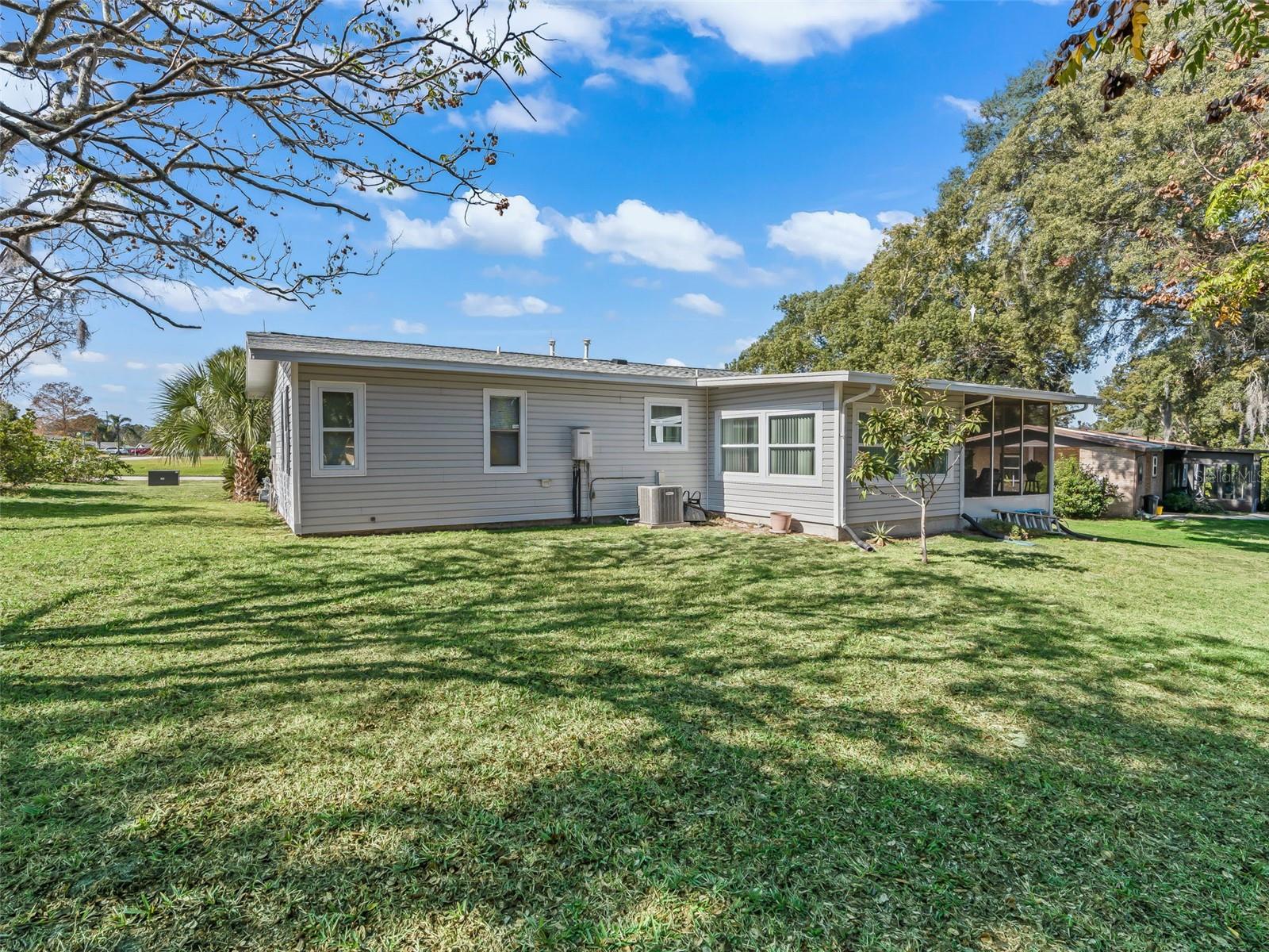 Image 39 of 59 For 45 Aberdeen  