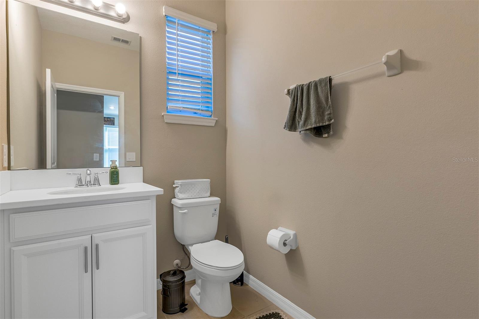 Image 18 of 40 For 2722 Surf Top Road