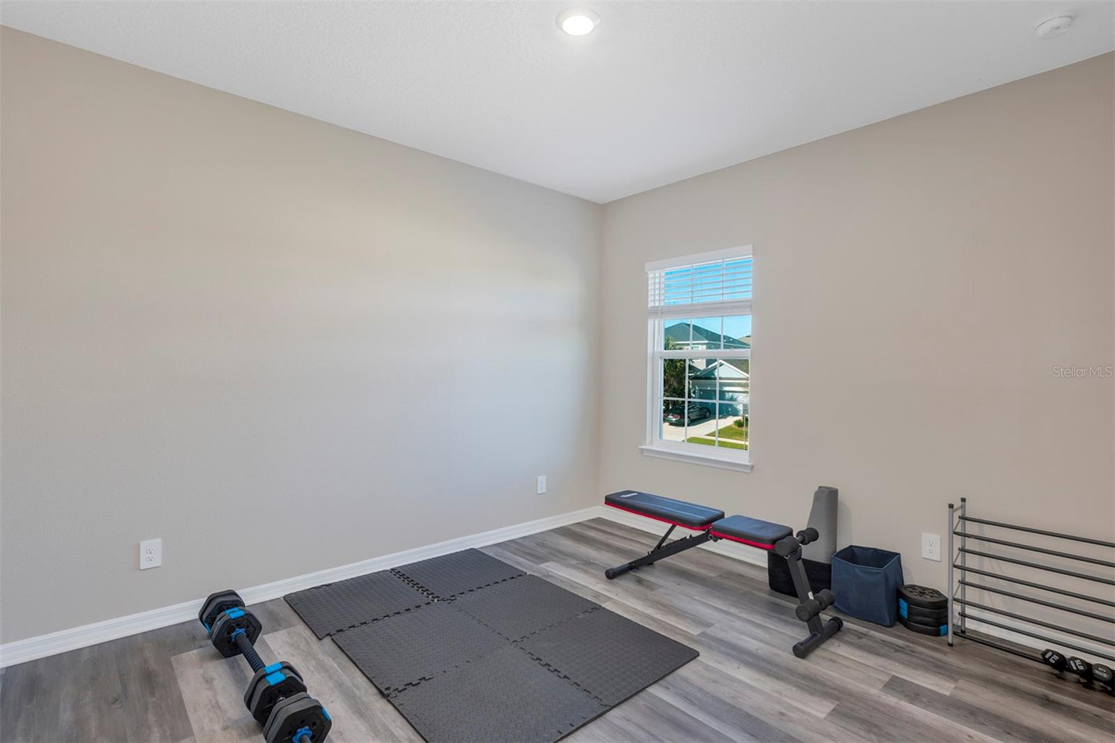 Image 21 of 40 For 2722 Surf Top Road