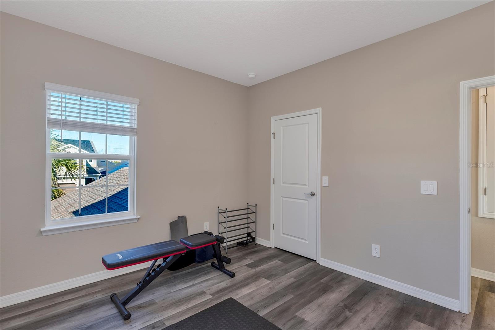 Image 22 of 40 For 2722 Surf Top Road