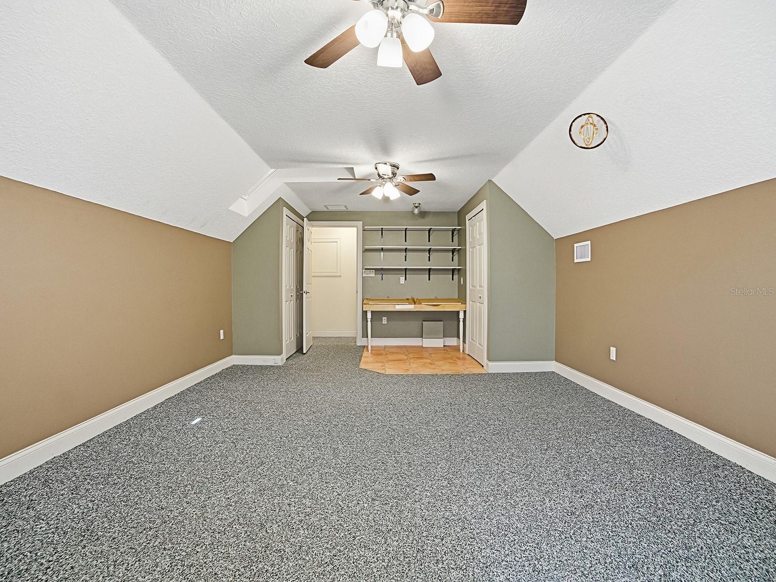 Image 36 of 61 For 592 Crescent Street