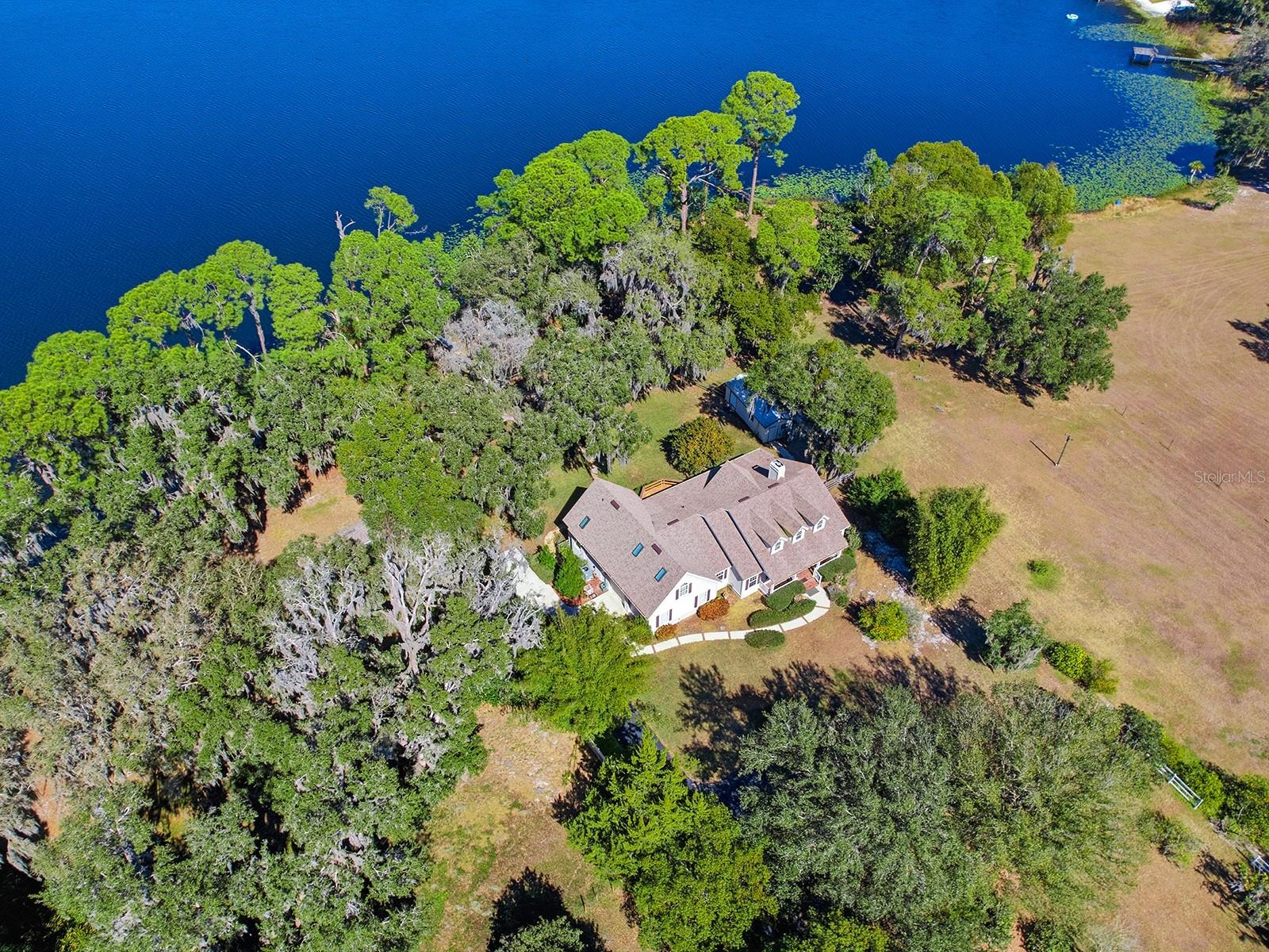 Image 60 of 61 For 592 Crescent Street