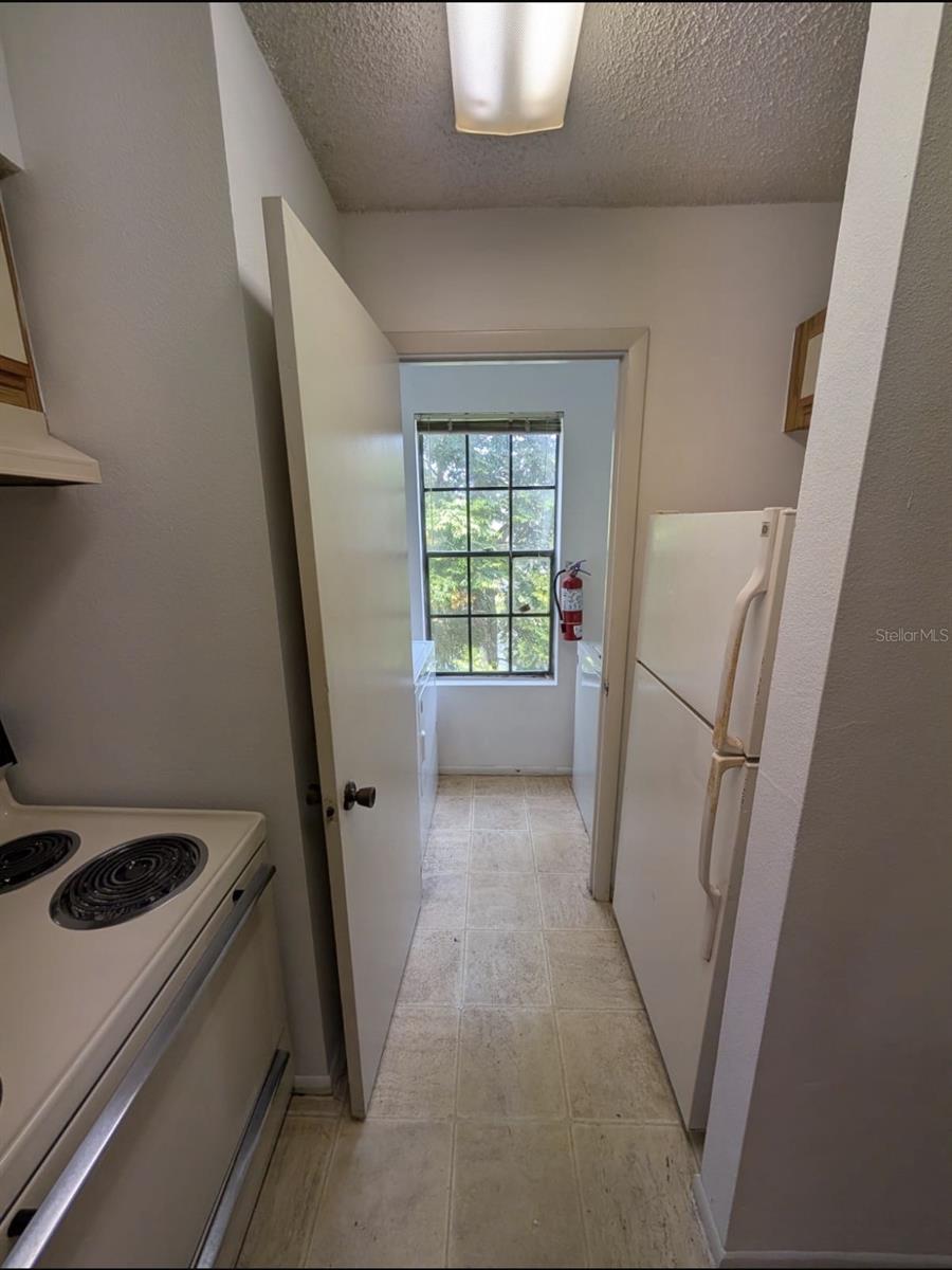 Image 7 of 20 For 199 Afton Square 208