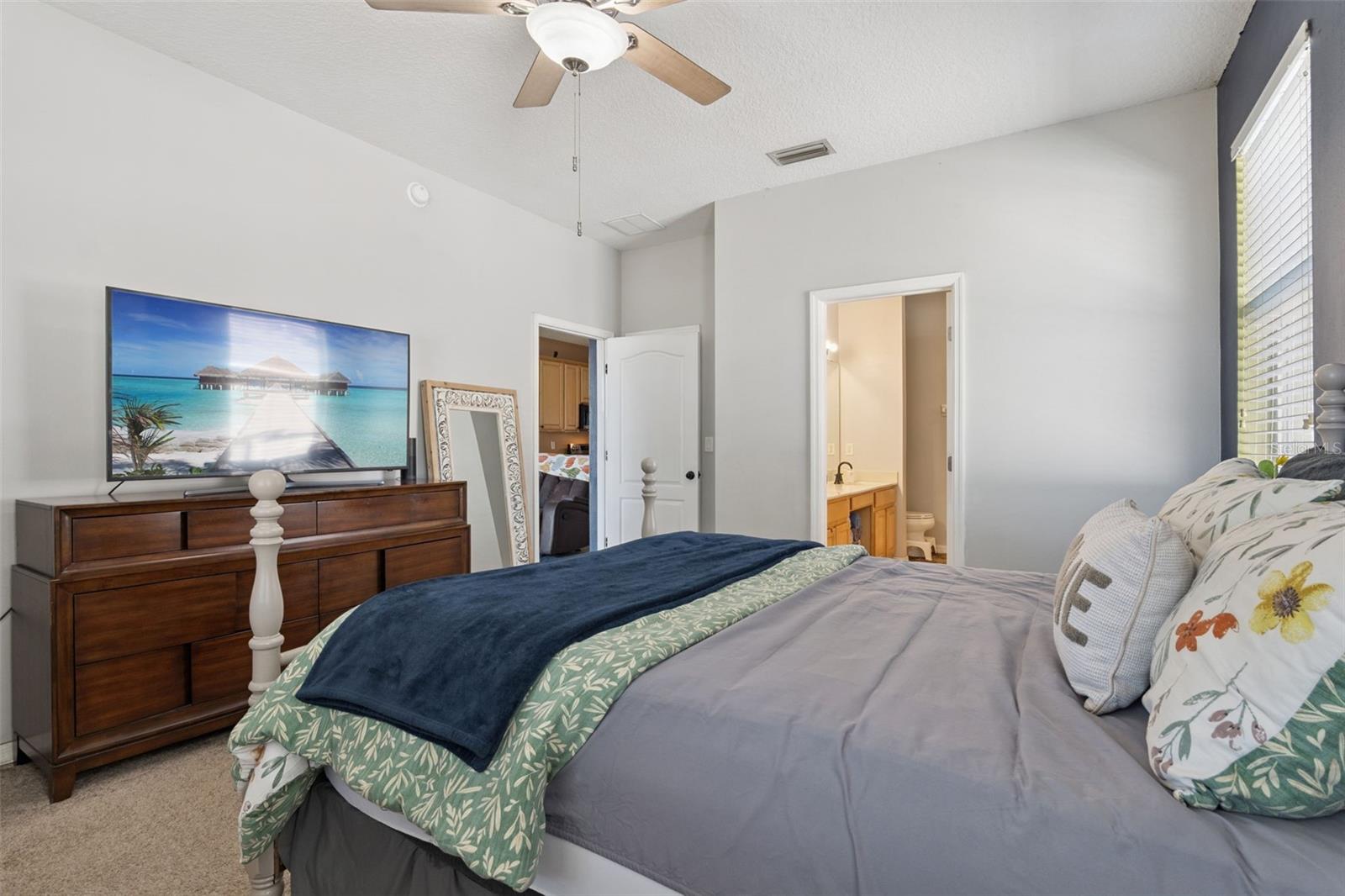 Image 16 of 27 For 1766 Madison Ivy Circle