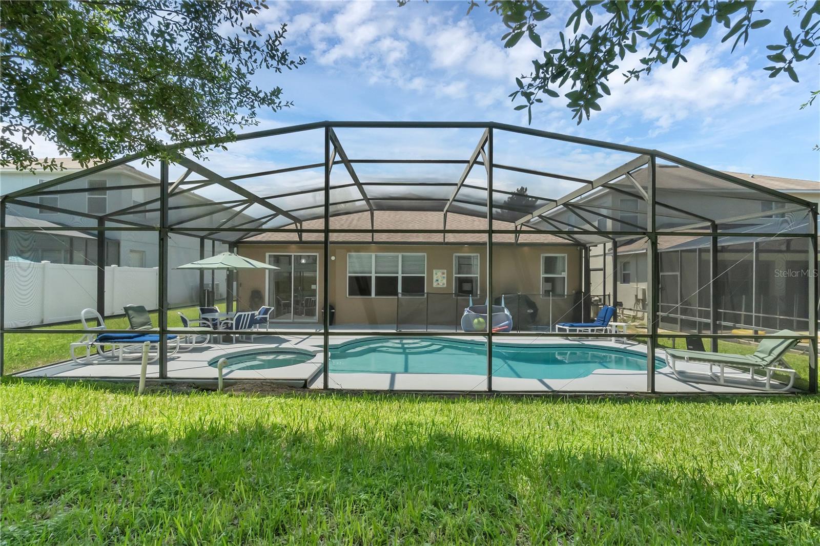 Image 24 of 46 For 506 Kettering Road