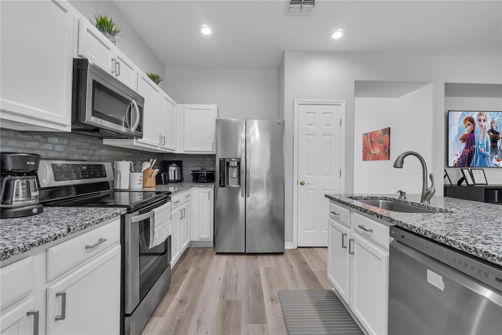 Image 7 of 46 For 506 Kettering Road