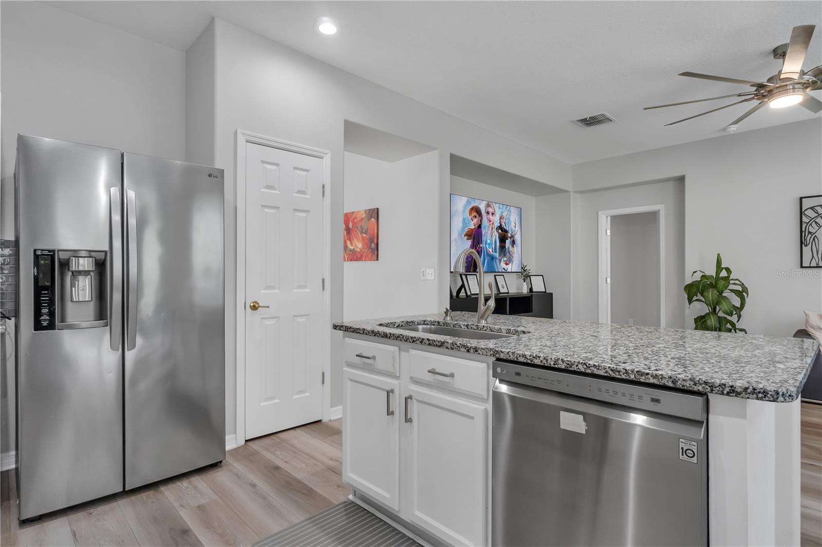 Image 9 of 46 For 506 Kettering Road