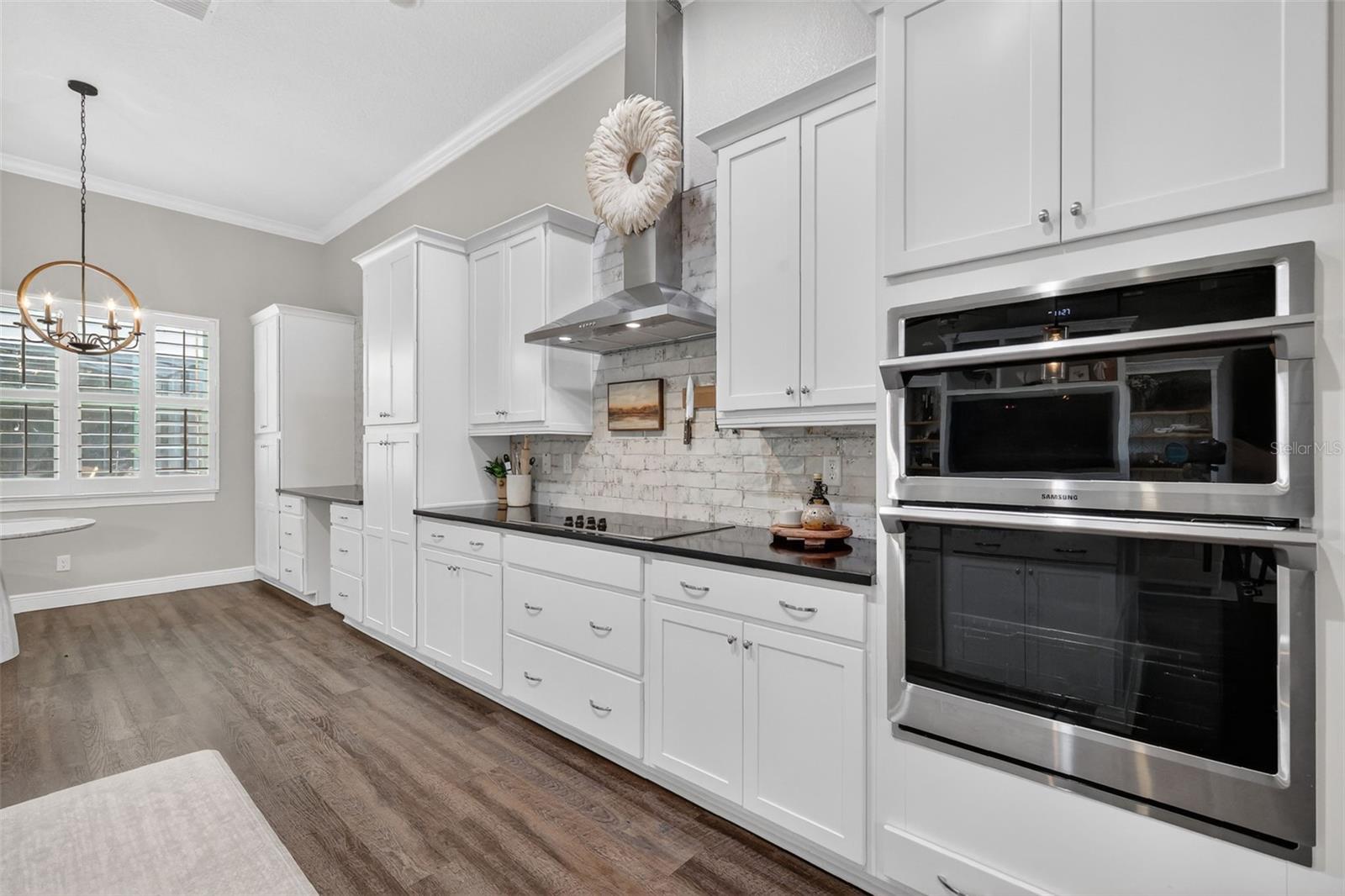 Image 18 of 43 For 4507 Claire Rose Court