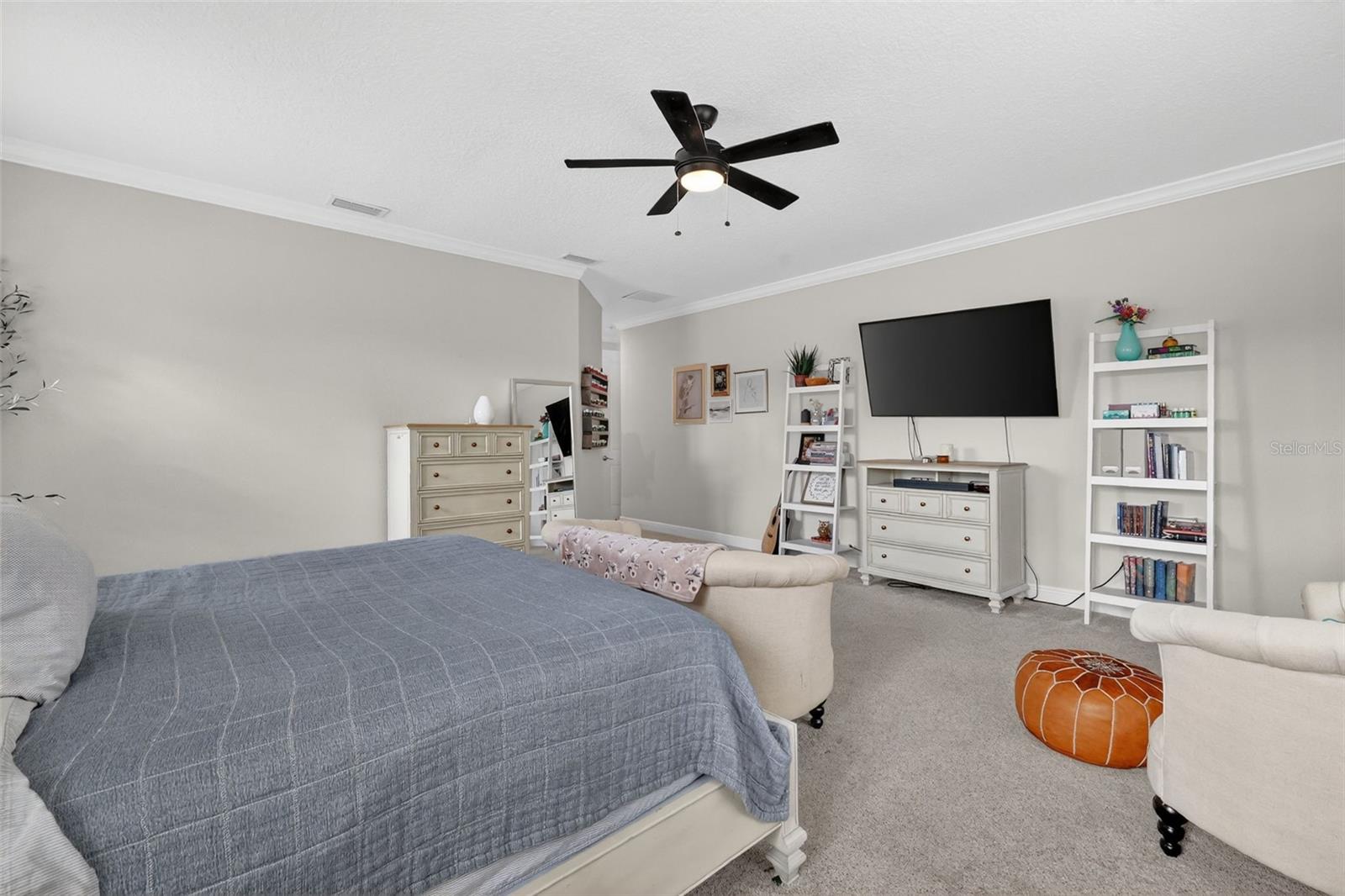 Image 26 of 43 For 4507 Claire Rose Court