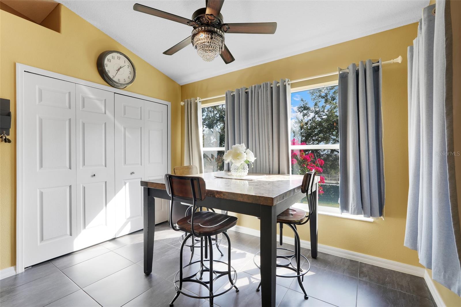 Image 13 of 32 For 1119 Princeton Drive