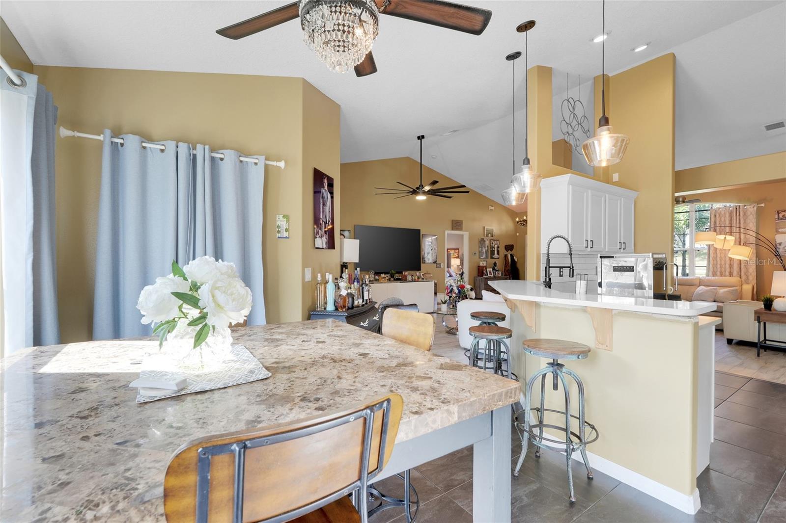 Image 14 of 32 For 1119 Princeton Drive