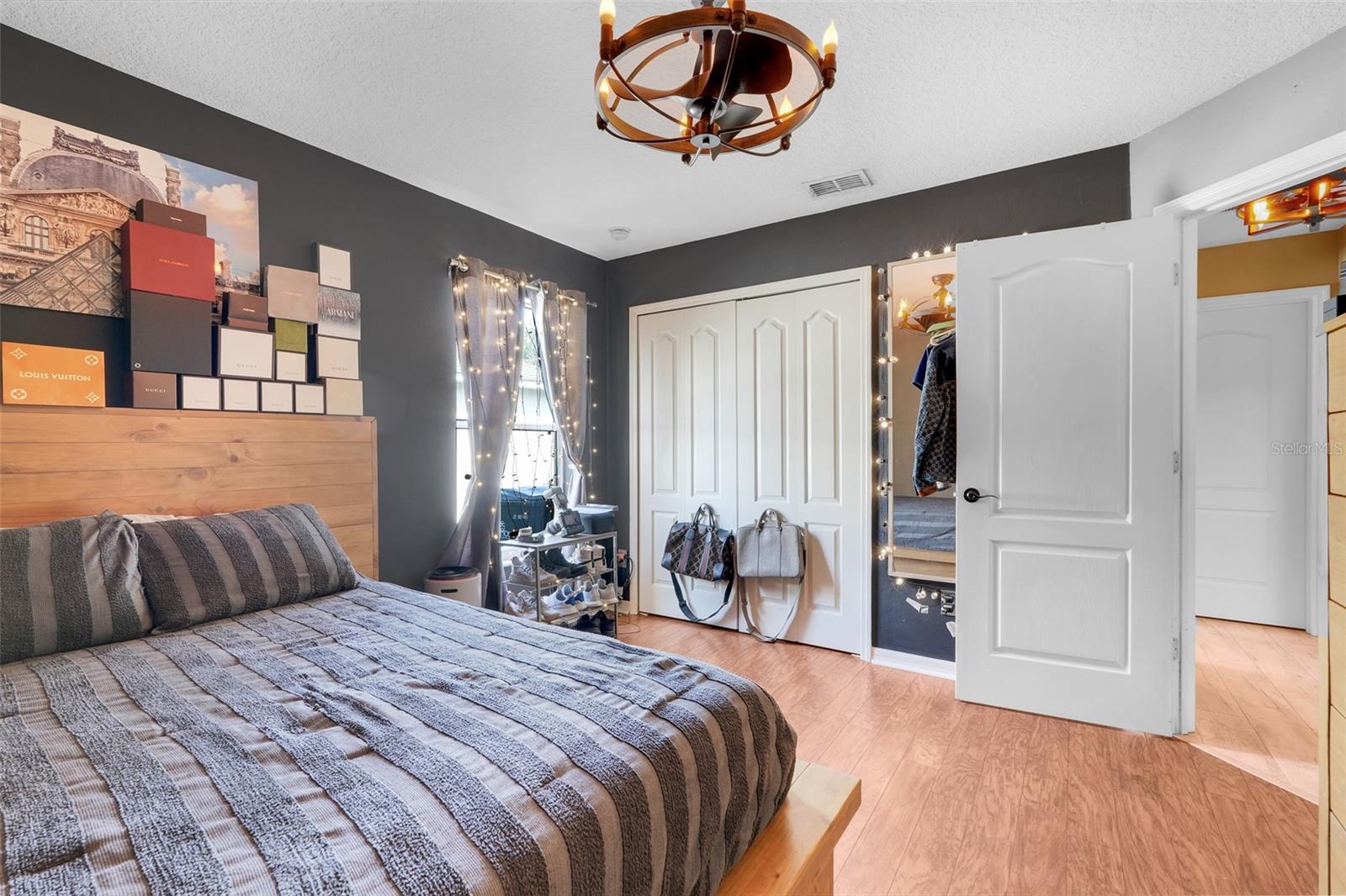 Image 19 of 32 For 1119 Princeton Drive