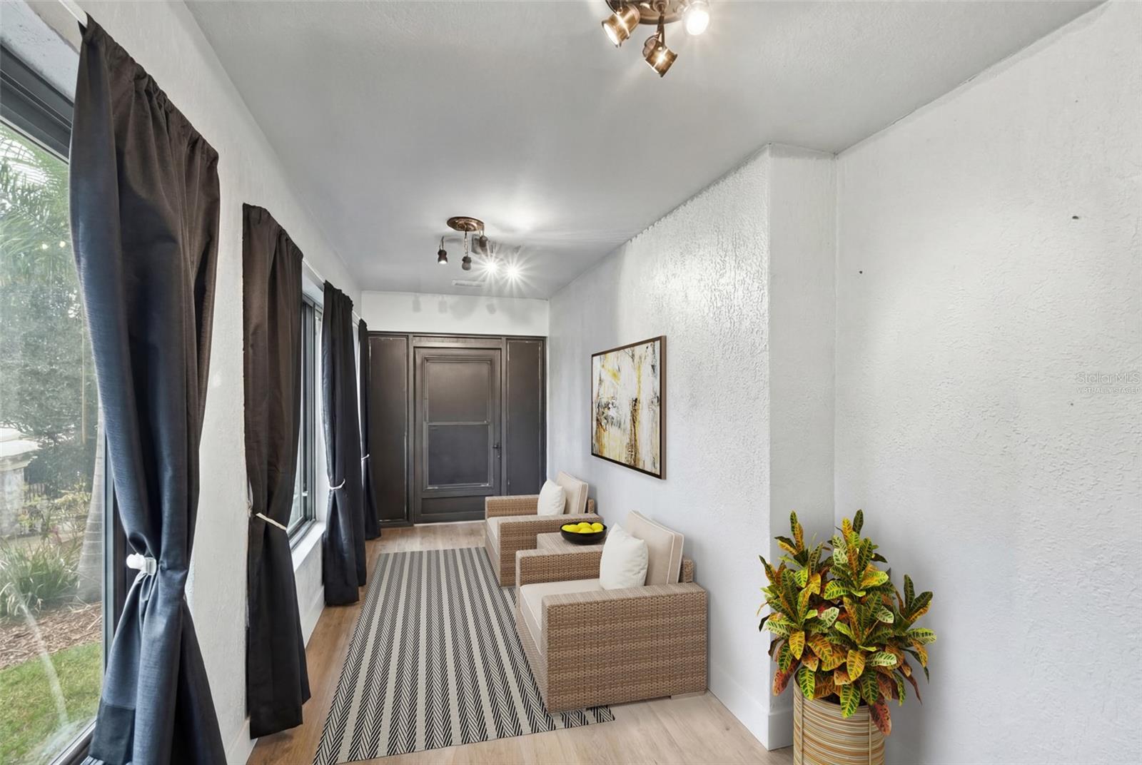 Image 26 of 32 For 1119 Princeton Drive