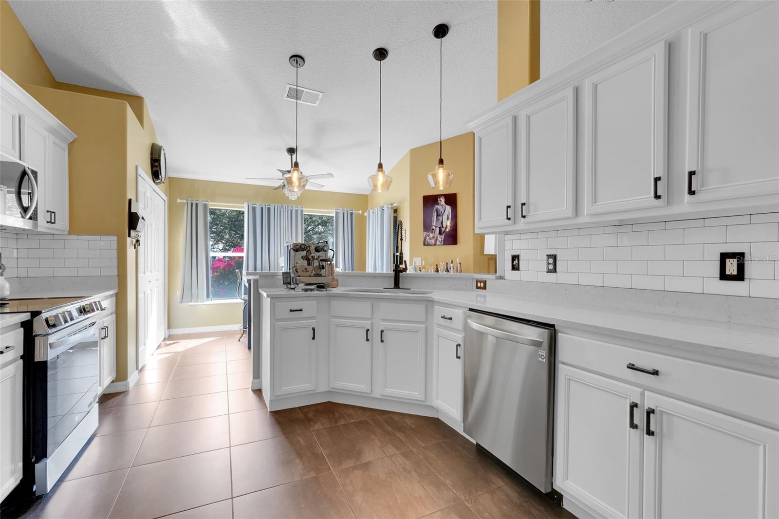 Image 9 of 32 For 1119 Princeton Drive