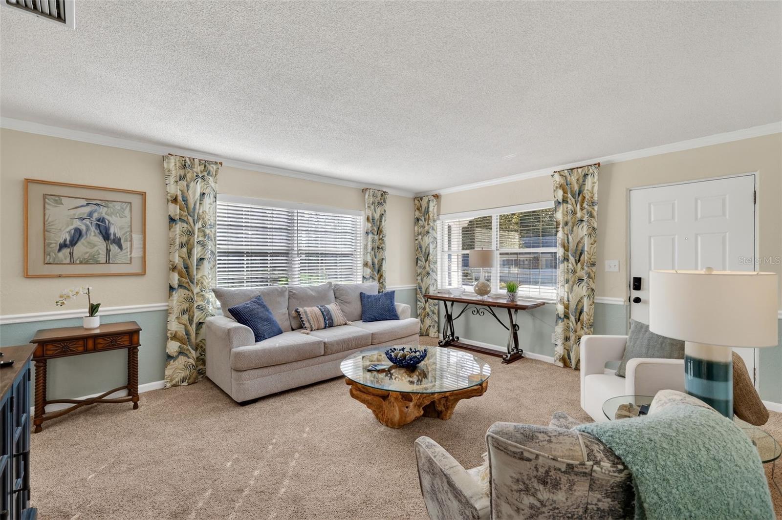 Image 11 of 65 For 936 Baker Street