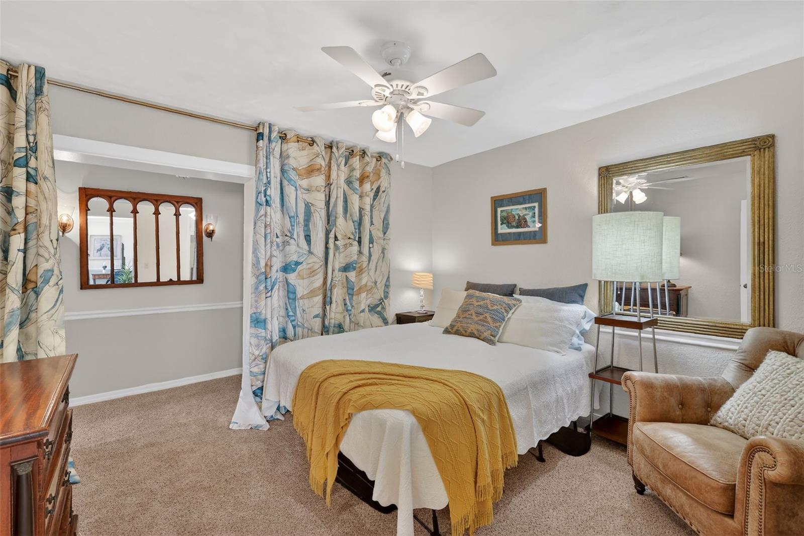 Image 22 of 65 For 936 Baker Street