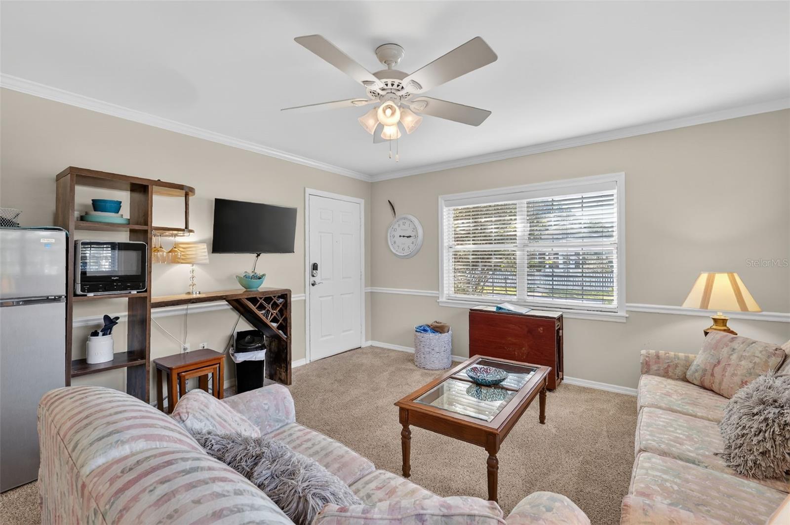 Image 27 of 65 For 936 Baker Street