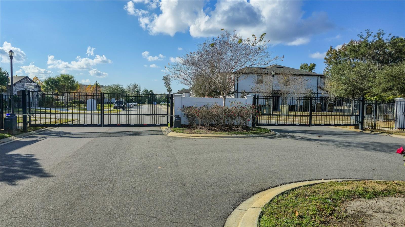 Image 4 of 31 For 260 Evertree Loop