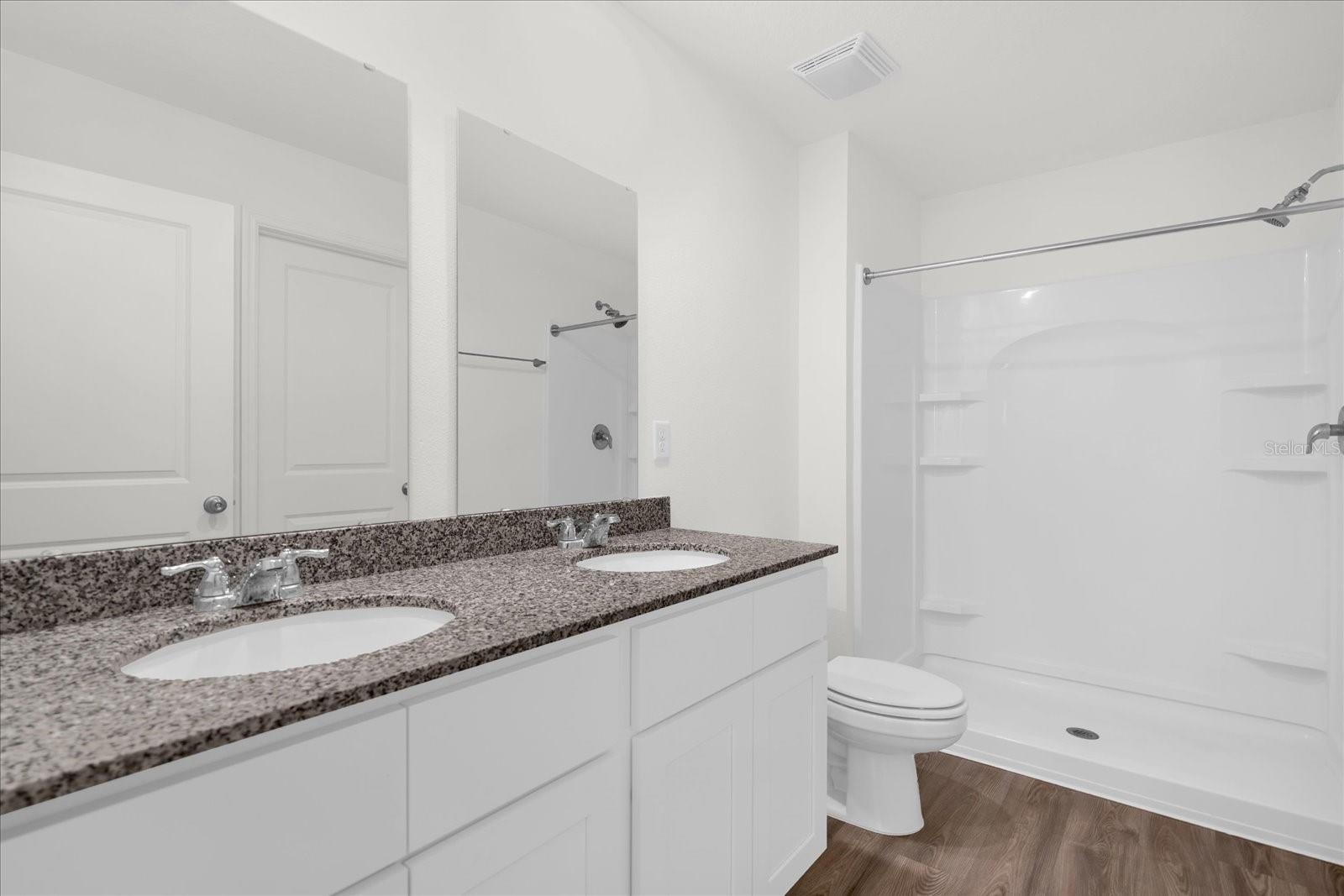 Image 17 of 34 For 626 Mesilla Drive