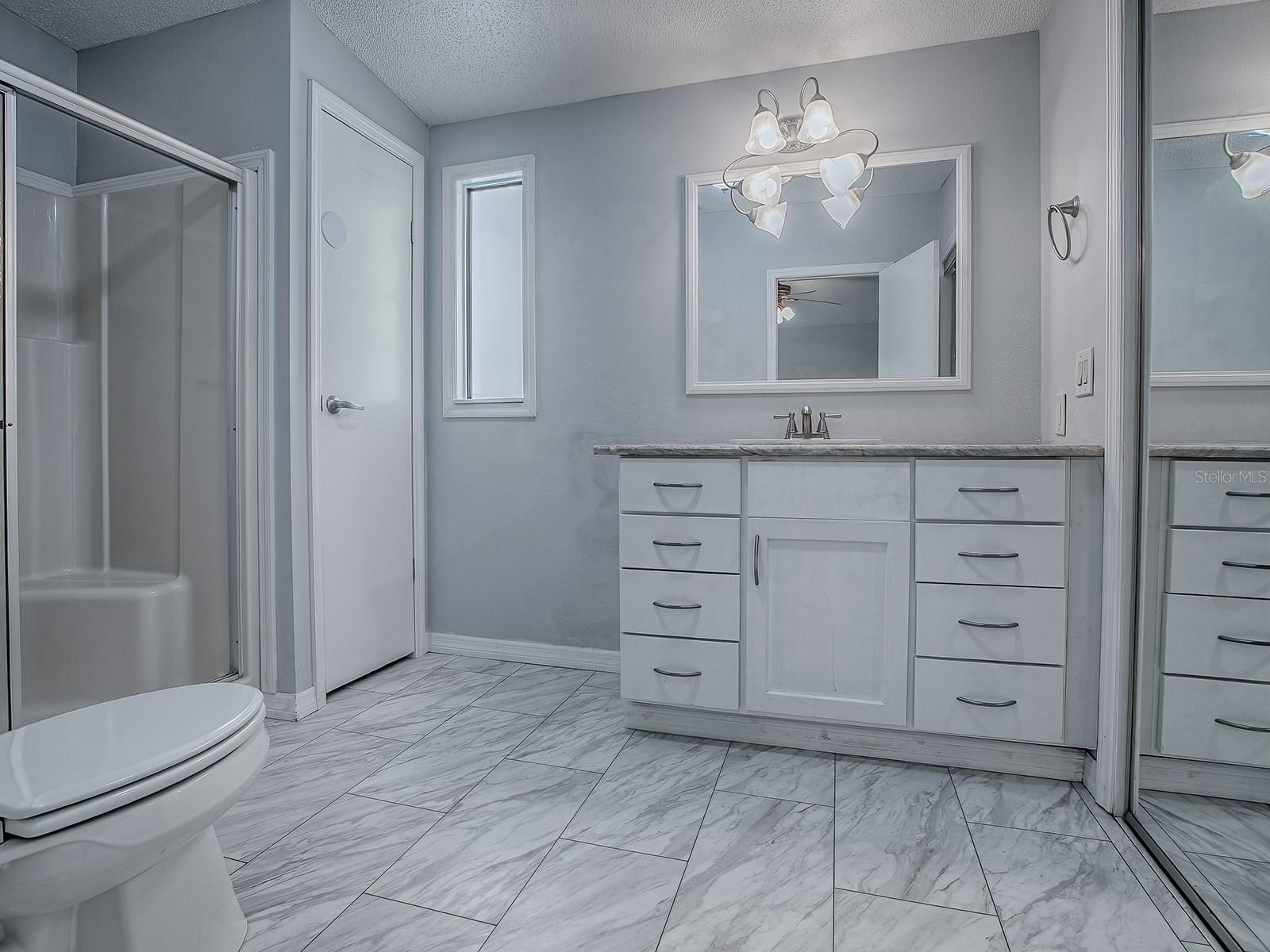 Image 29 of 44 For 518 Saint Andrews Boulevard