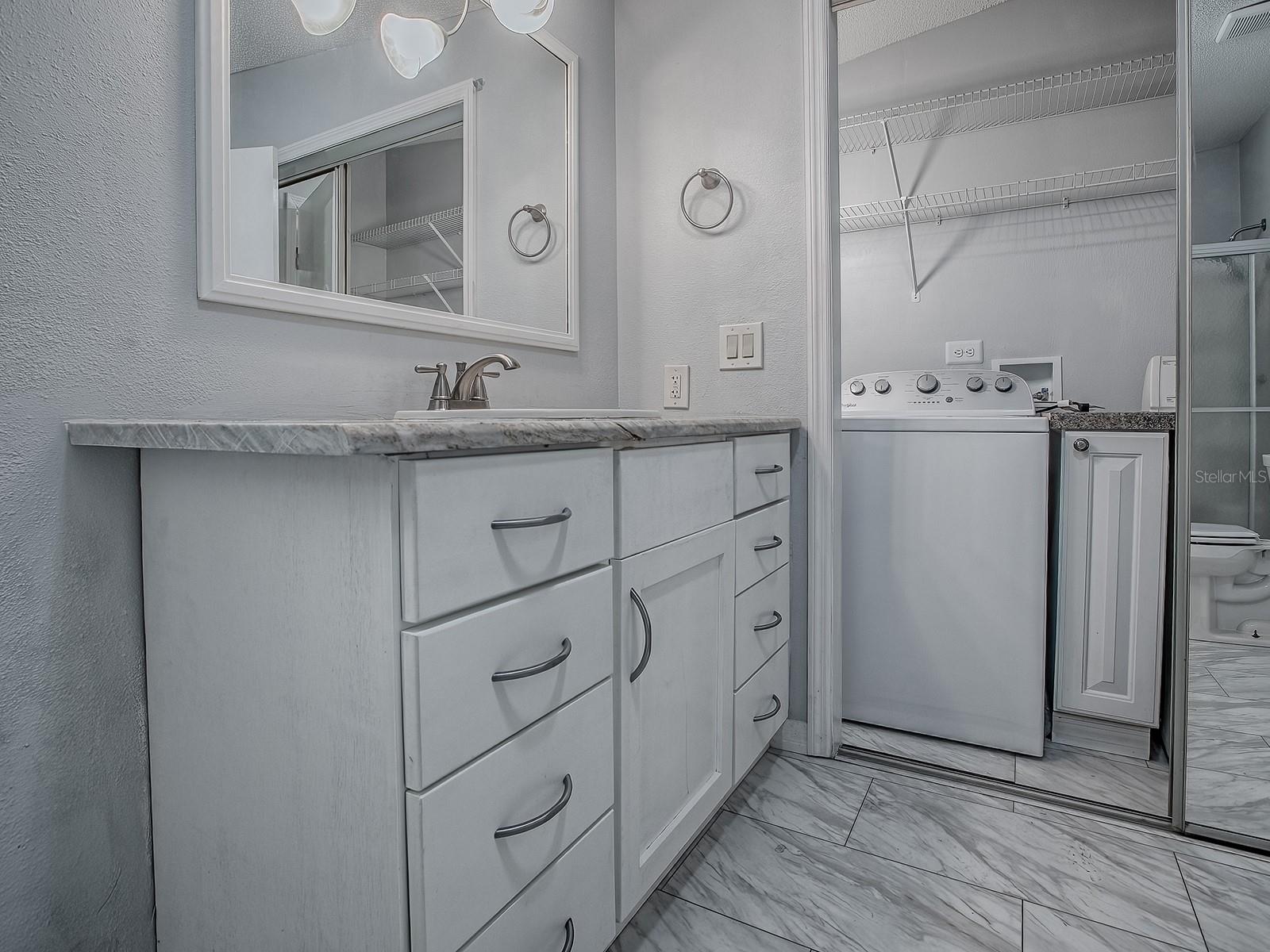 Image 31 of 44 For 518 Saint Andrews Boulevard