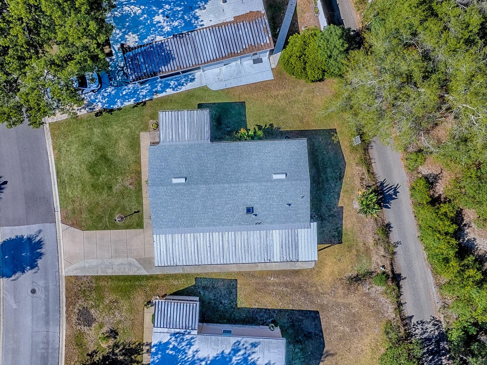 Image 37 of 44 For 518 Saint Andrews Boulevard