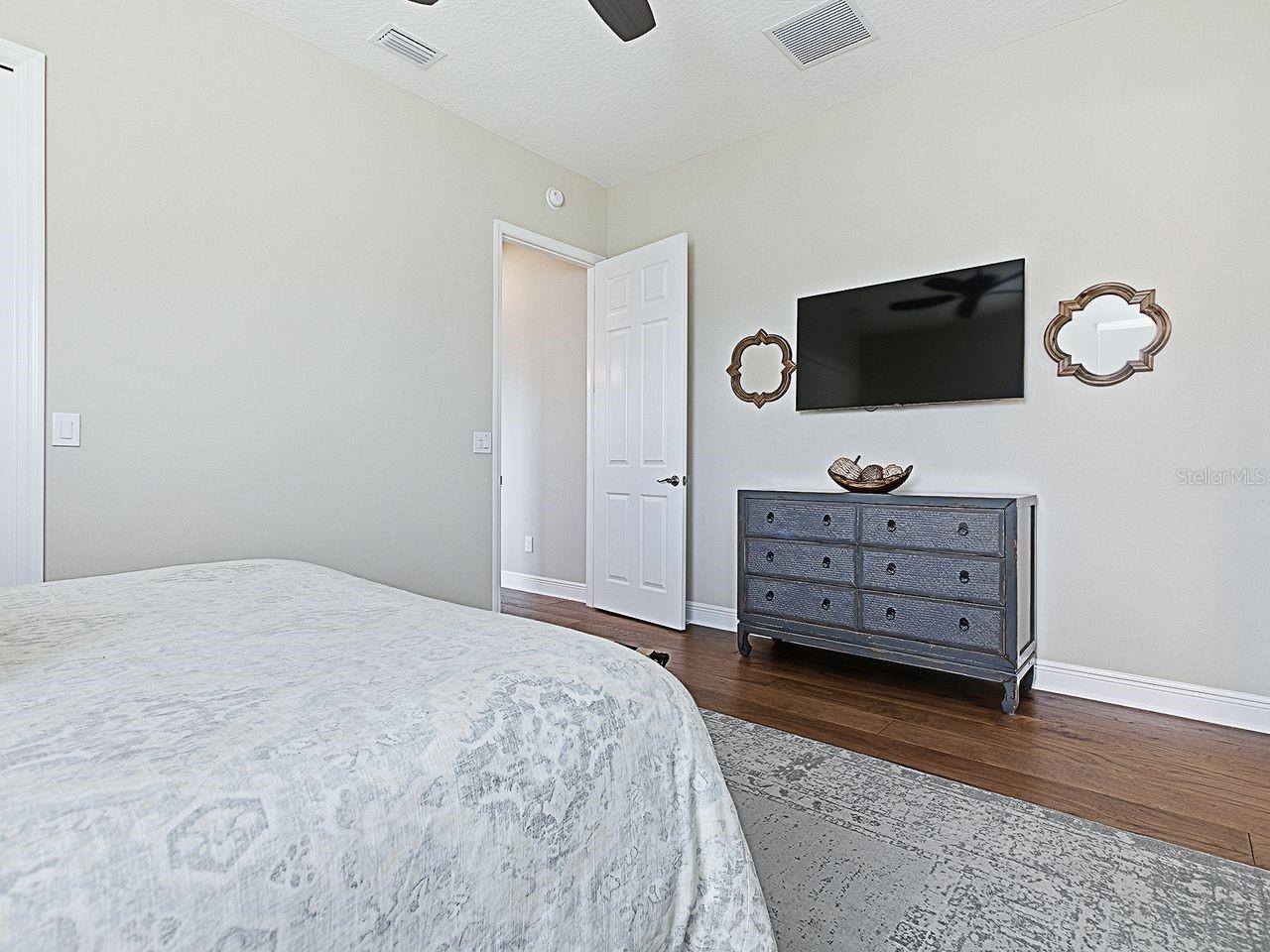 Image 37 of 56 For 3417 Mcdaniel Place