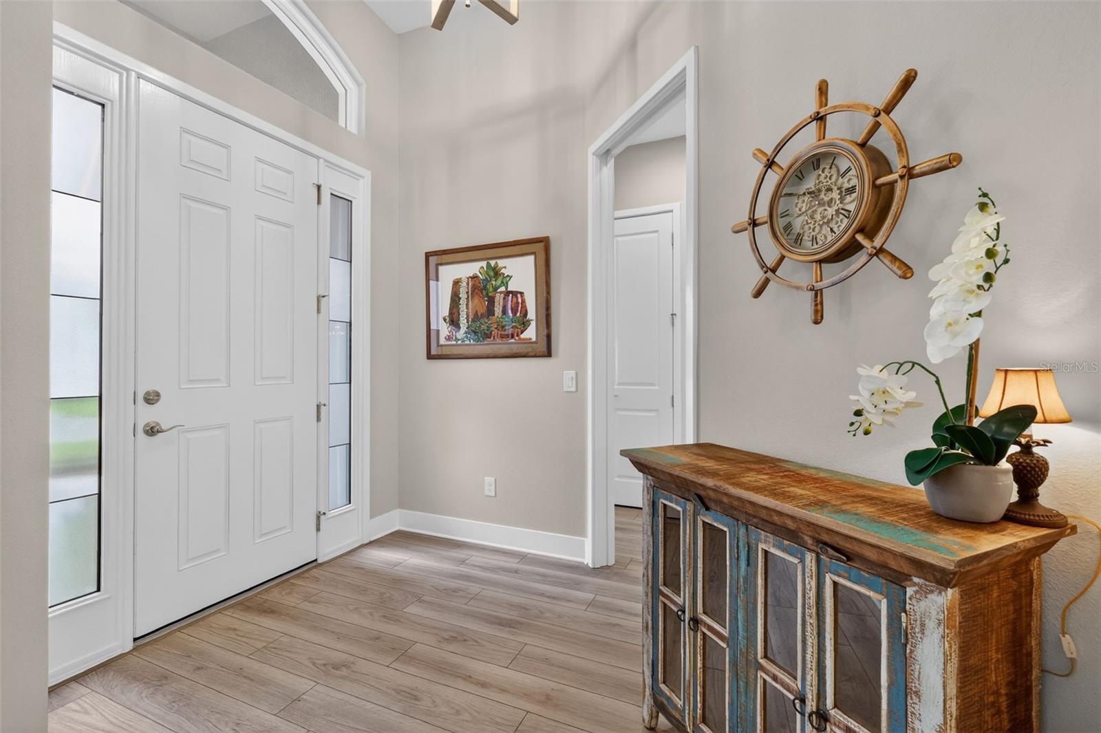 Image 6 of 43 For 2556 Spurlock Way