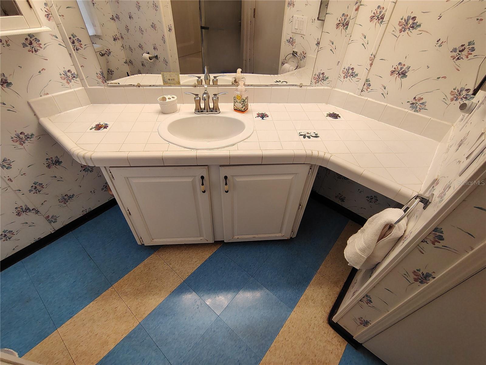 Image 18 of 37 For 116 Lyonia Lane