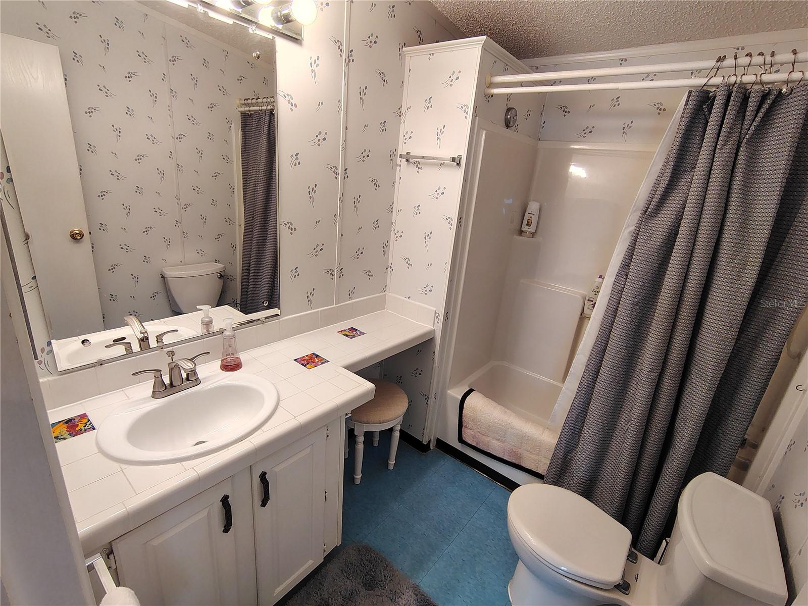 Image 22 of 37 For 116 Lyonia Lane