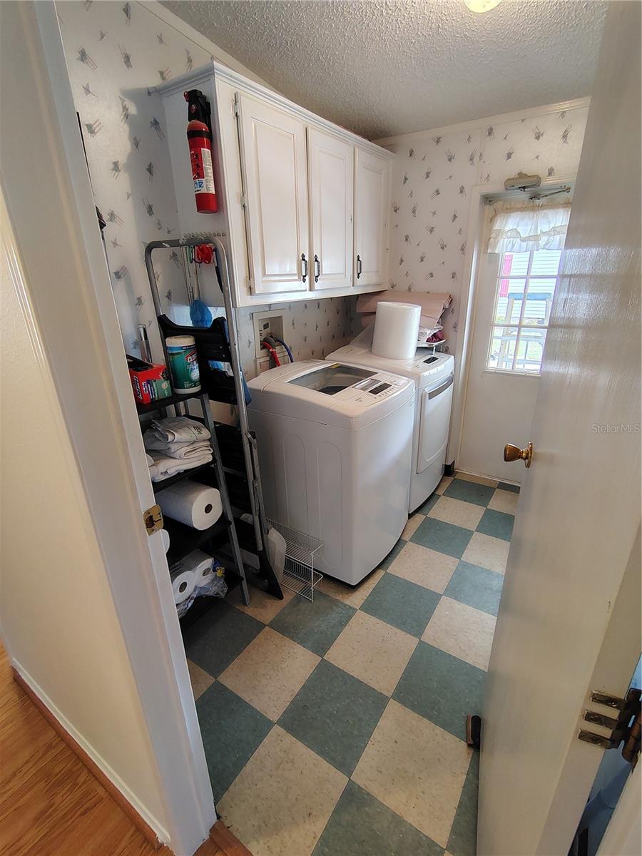 Image 29 of 37 For 116 Lyonia Lane