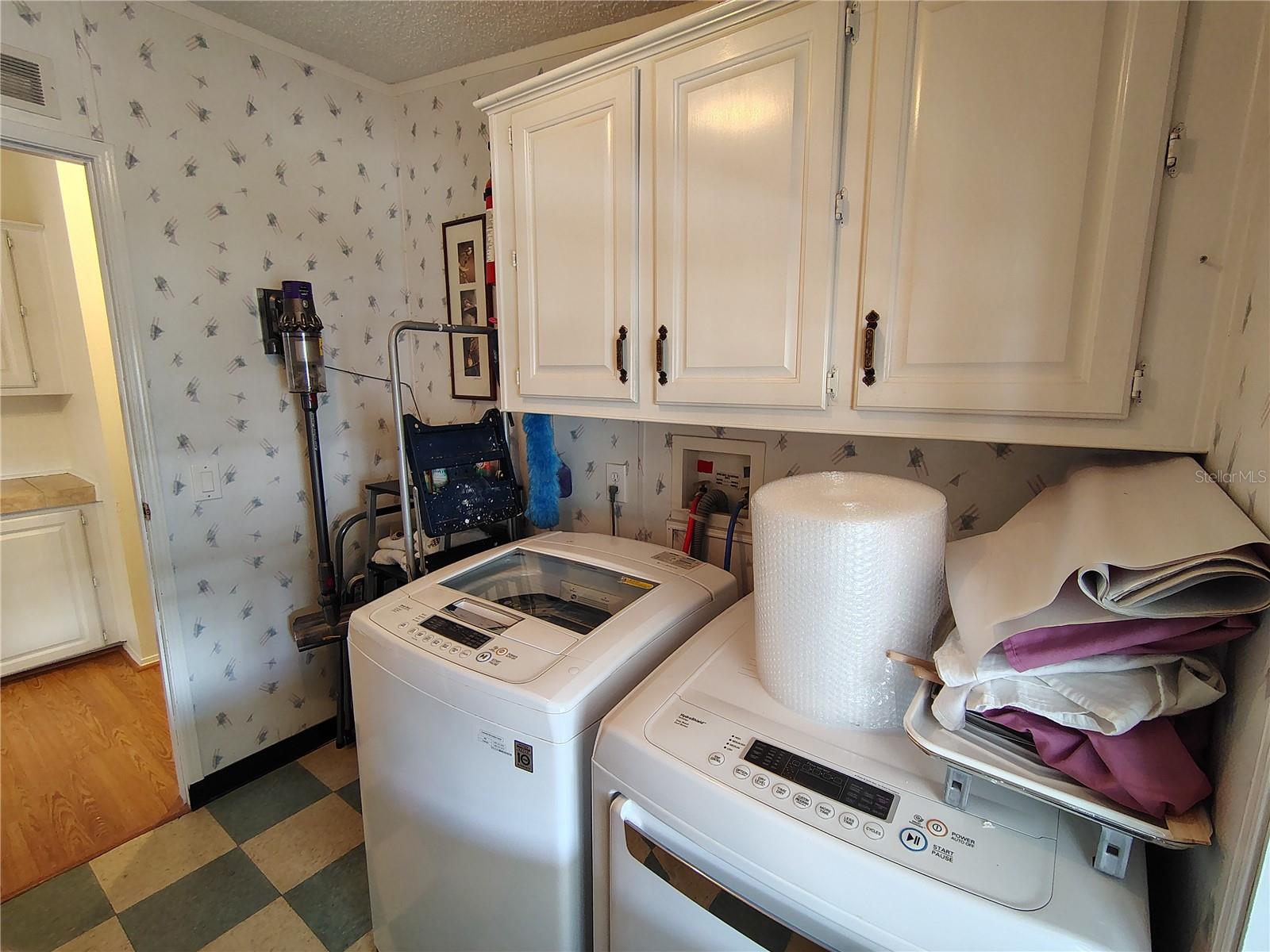 Image 30 of 37 For 116 Lyonia Lane