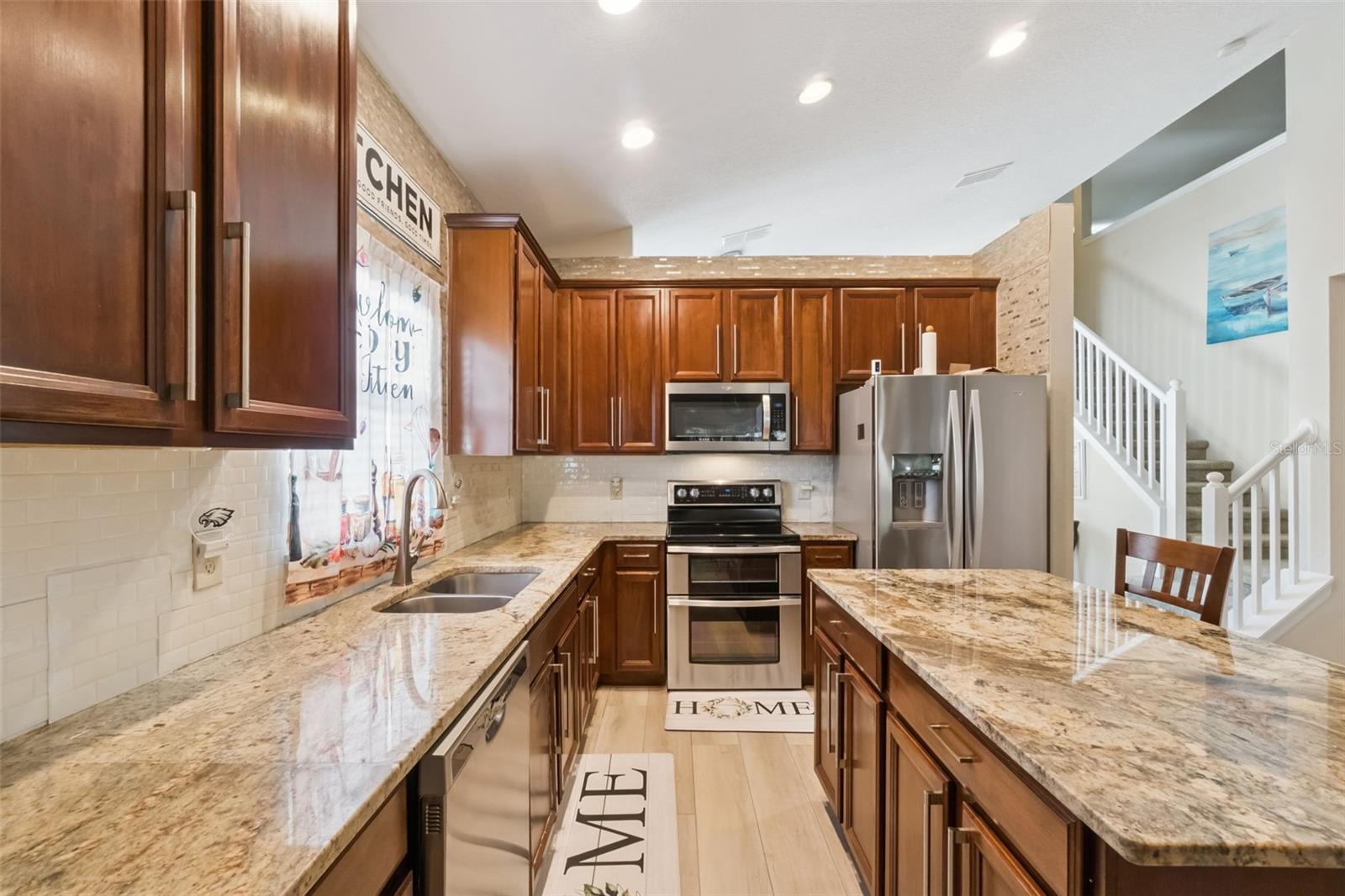 Image 8 of 35 For 7727 Newlan Drive