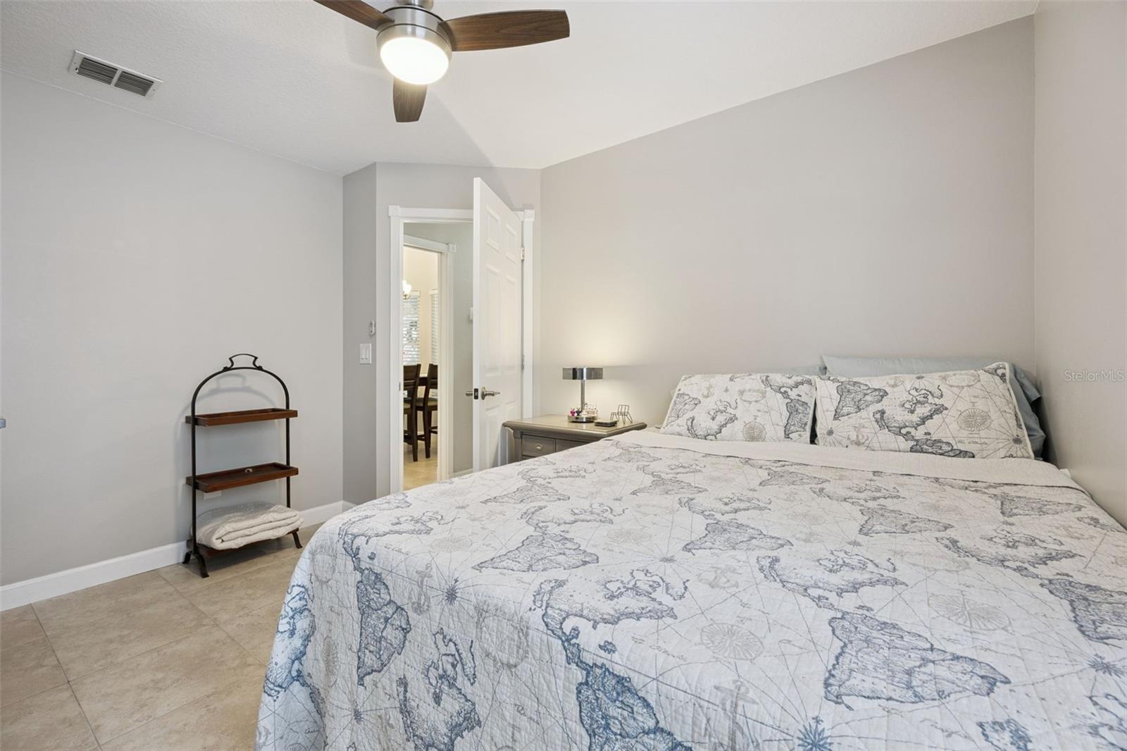 Image 26 of 35 For 16820 Rockwell Heights Lane