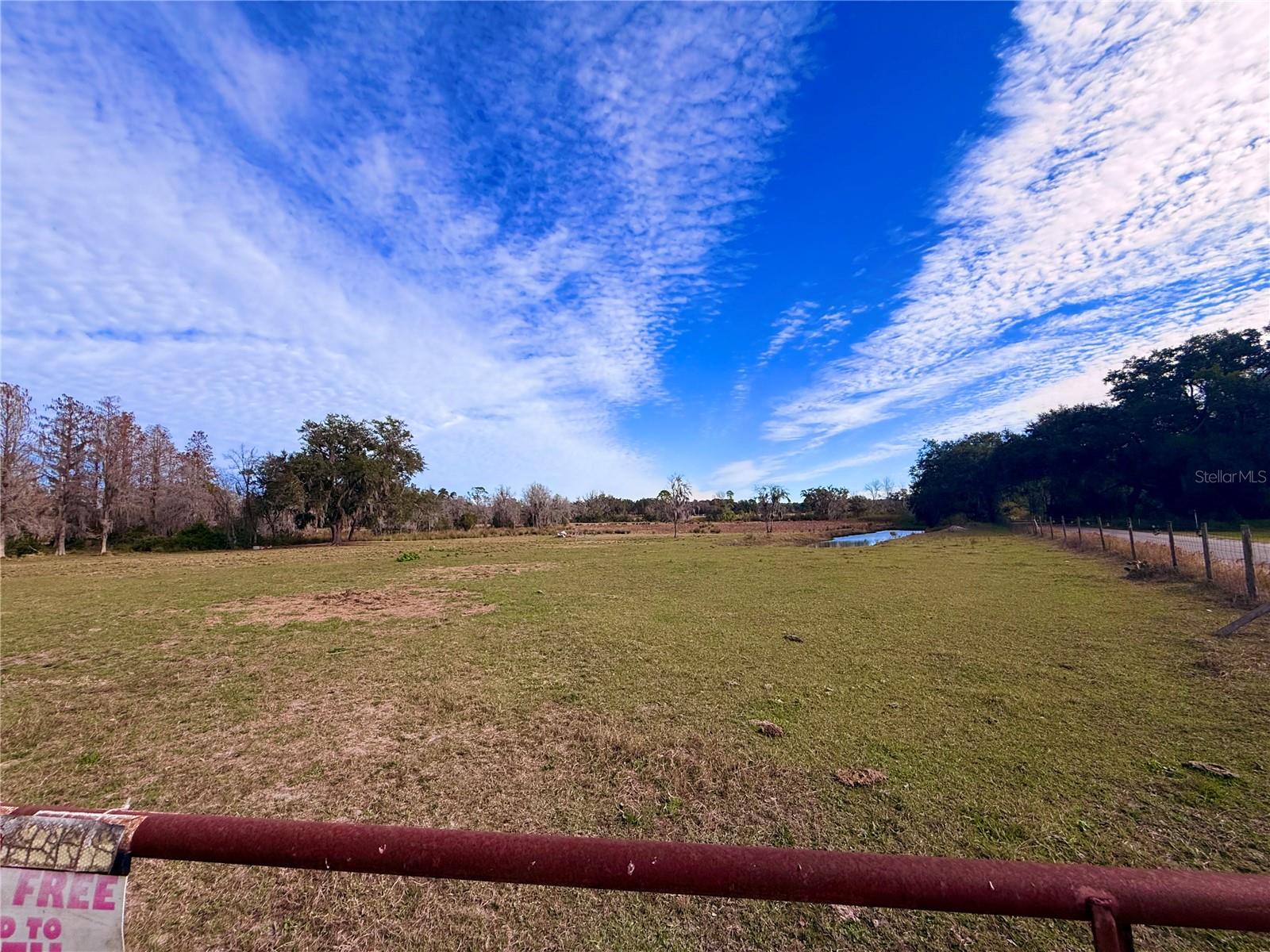 Image 16 of 24 For 13942 Mascotte Empire Road