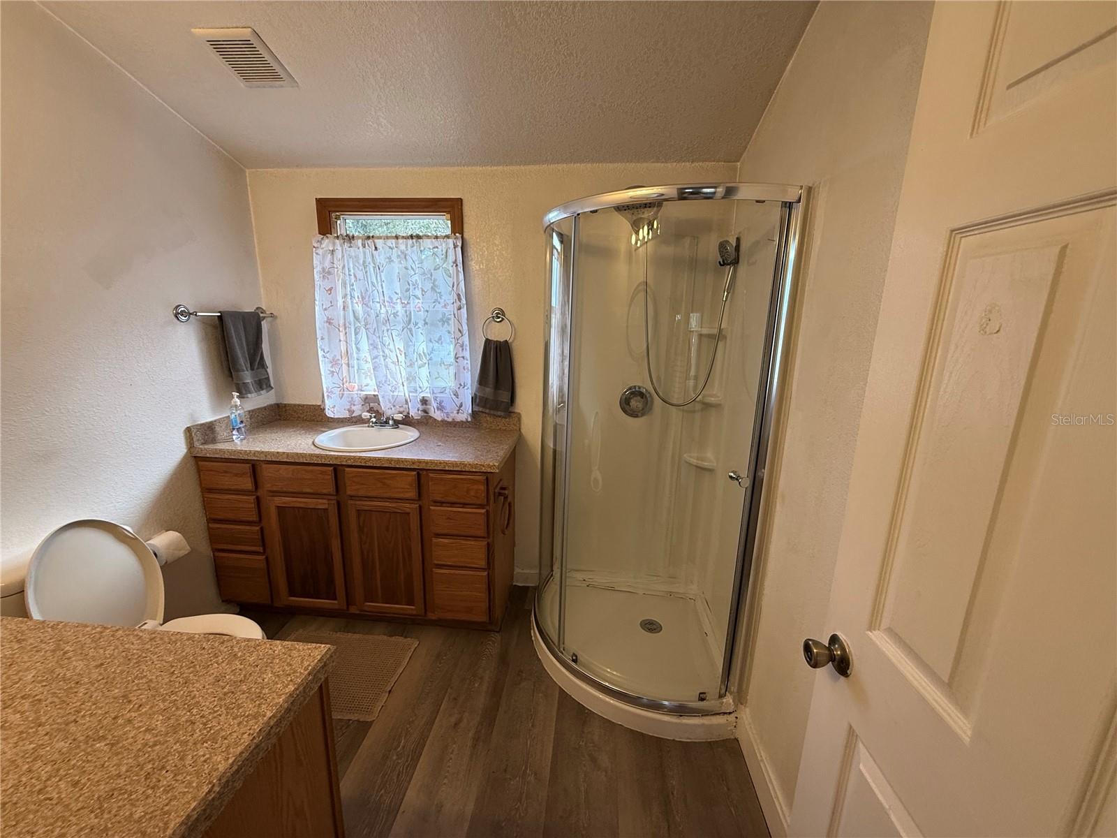 Image 23 of 24 For 13942 Mascotte Empire Road