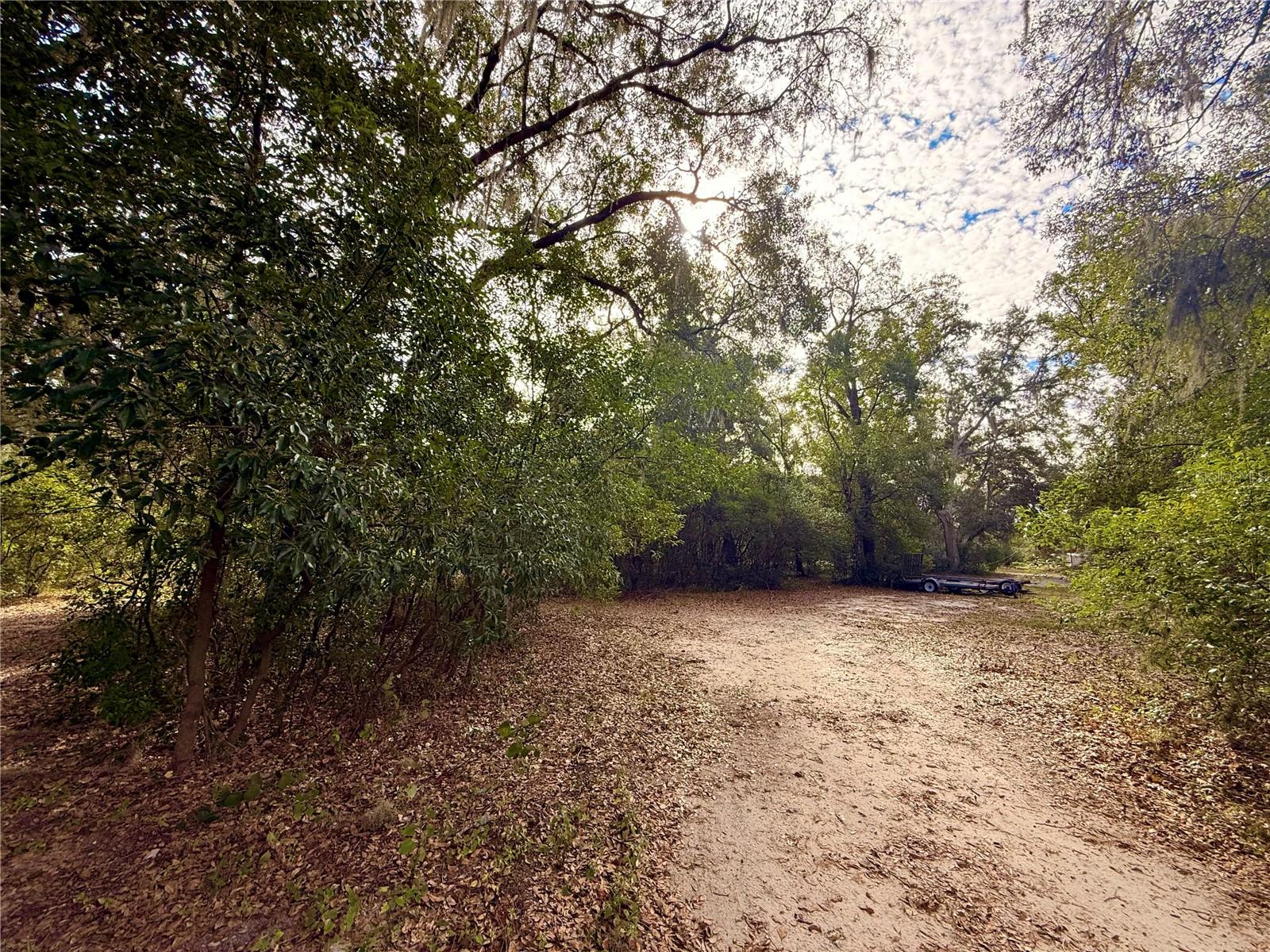 Image 9 of 24 For 13942 Mascotte Empire Road