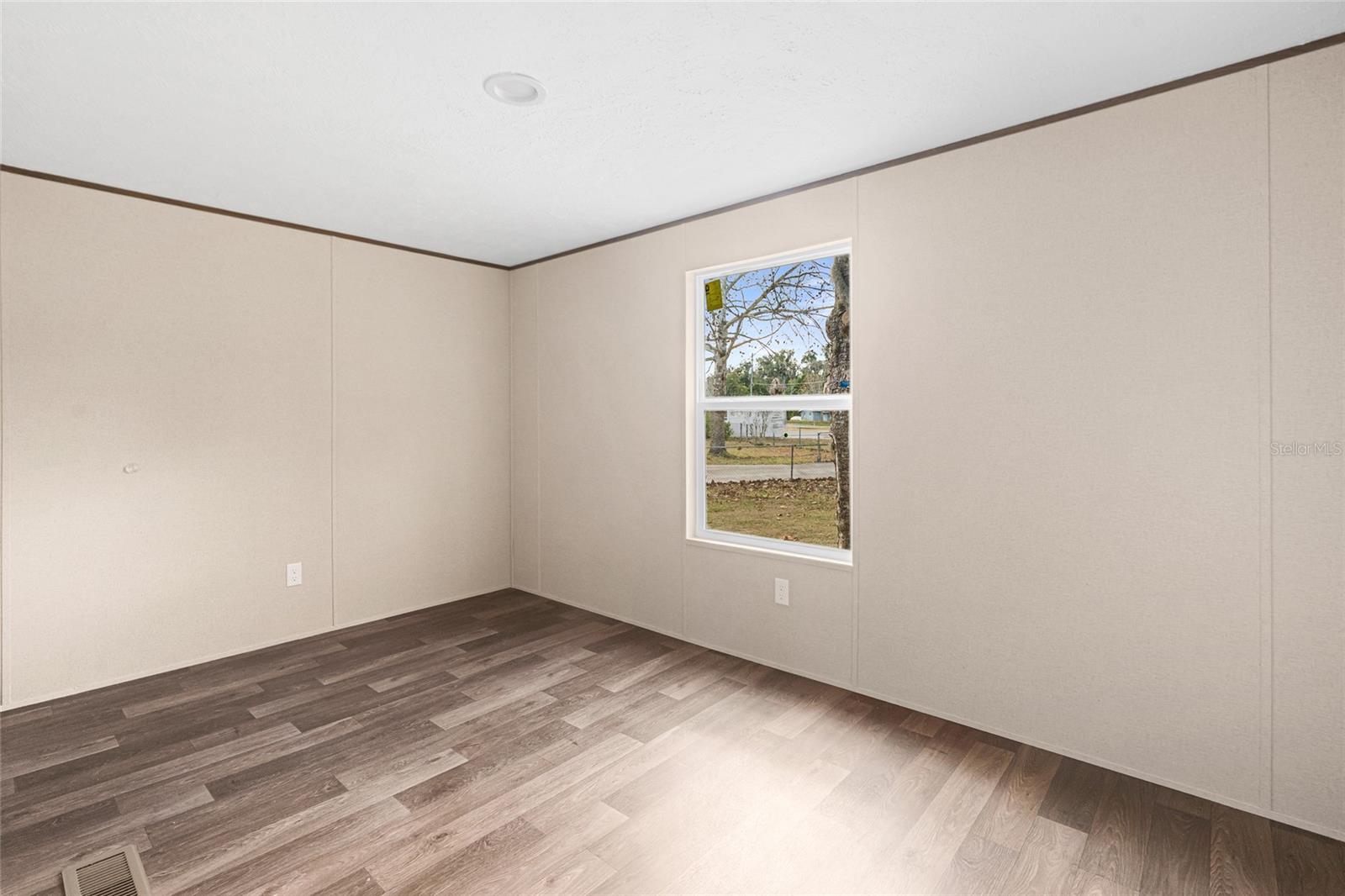 Image 20 of 26 For 4104 33rd Place