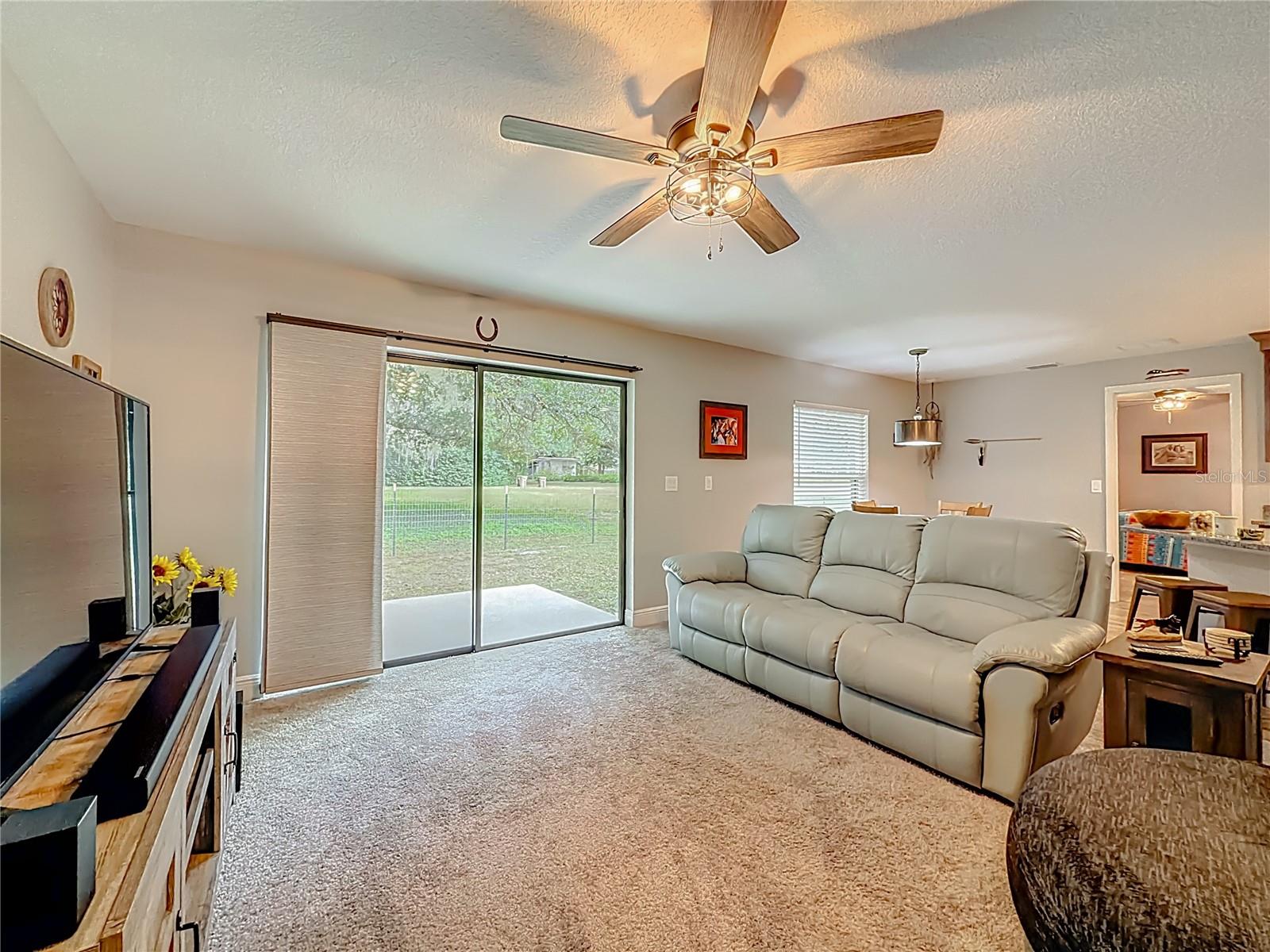 Image 12 of 47 For 27410 Velma Avenue